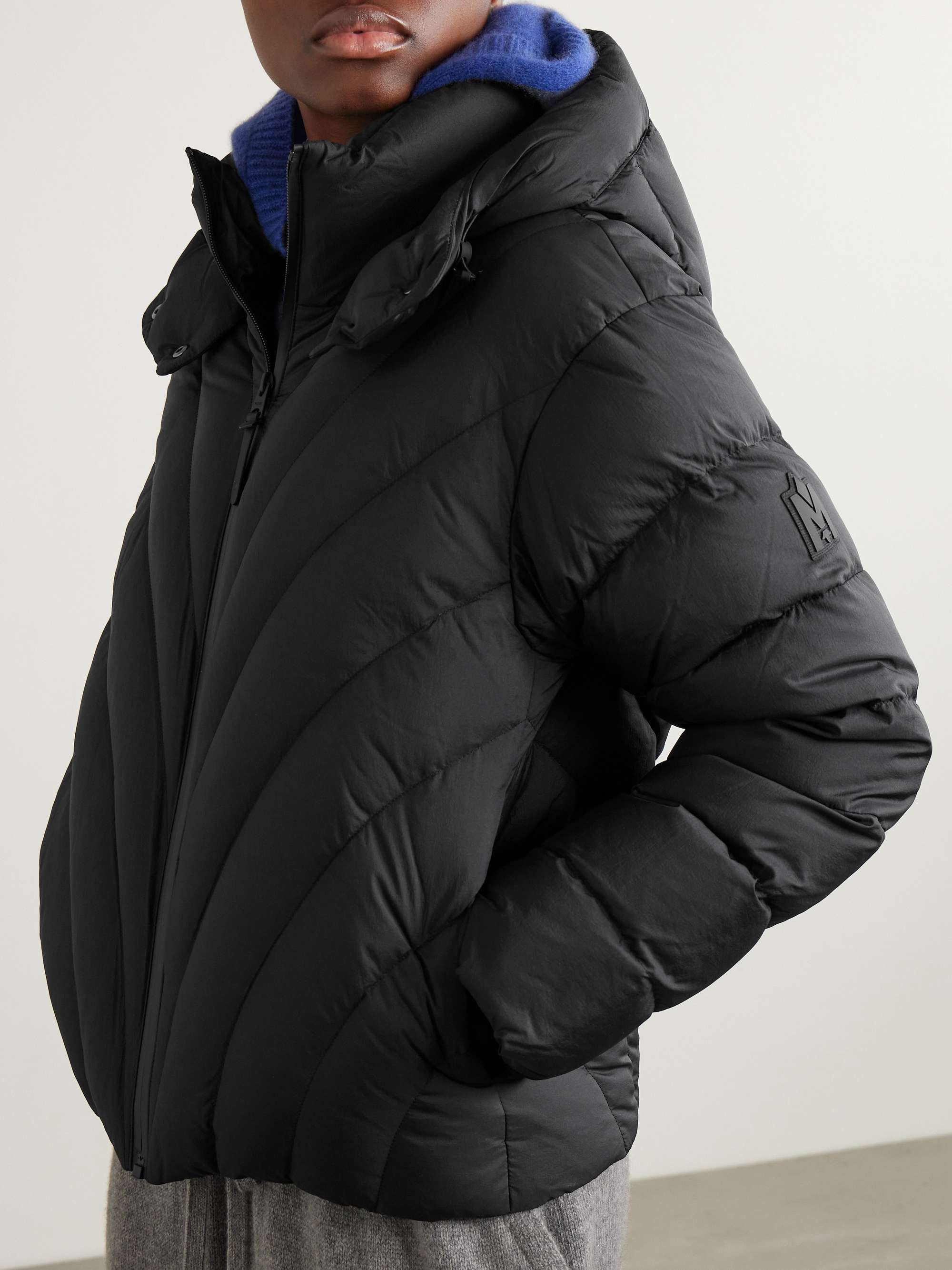 MACKAGE 