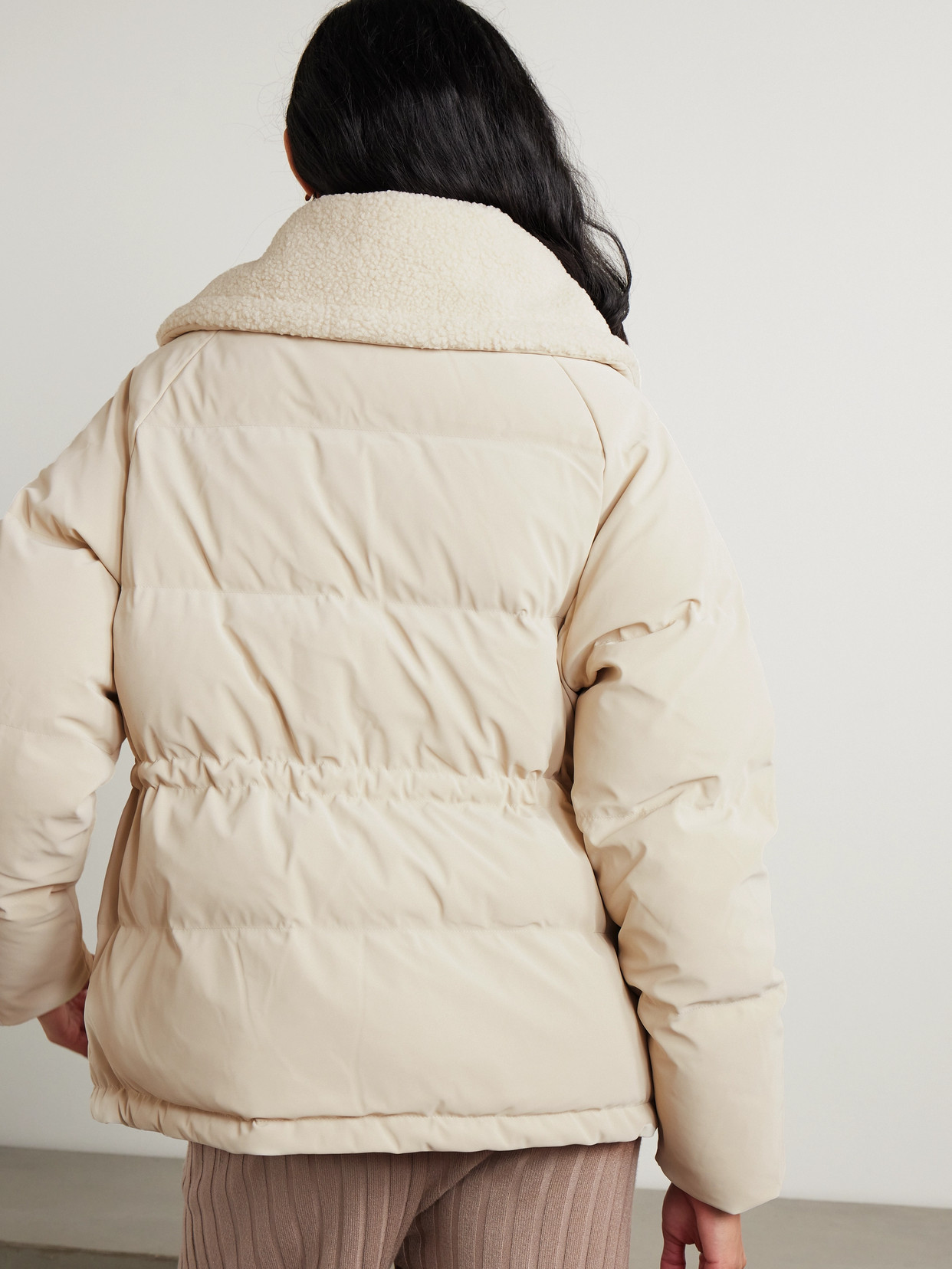 Varley Roseville Faux Shearling-trimmed Faux Nubuck Down Jacket In Cream