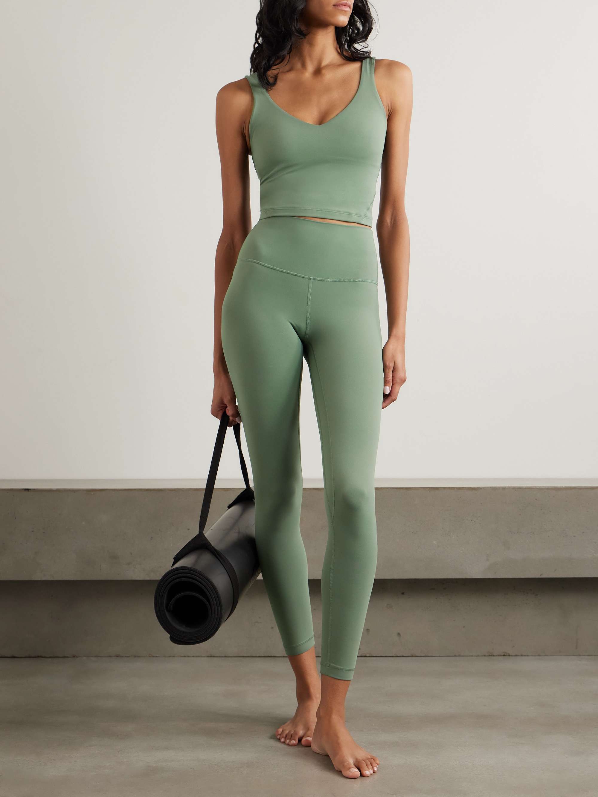 LULULEMON 