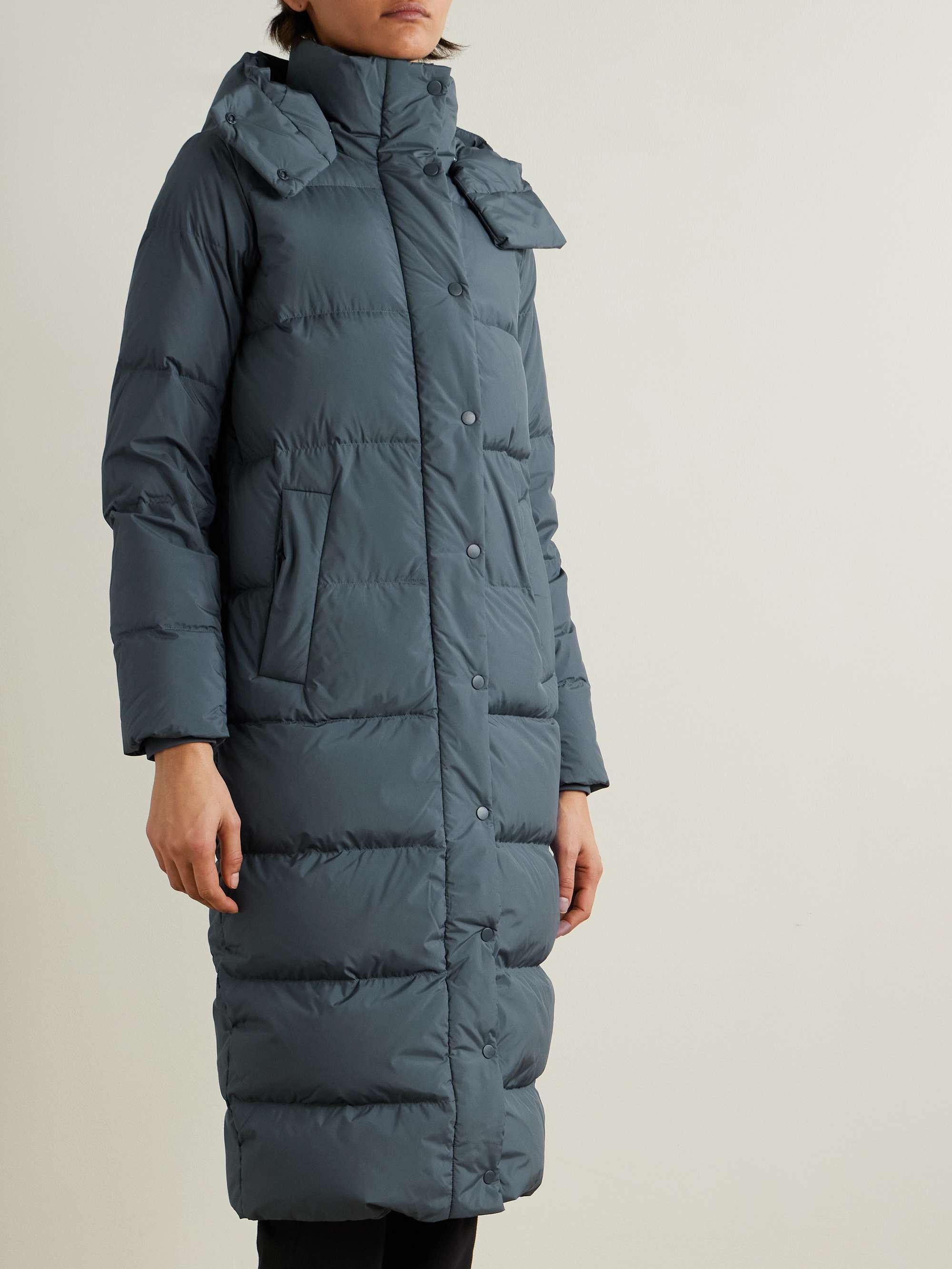 LULULEMON 