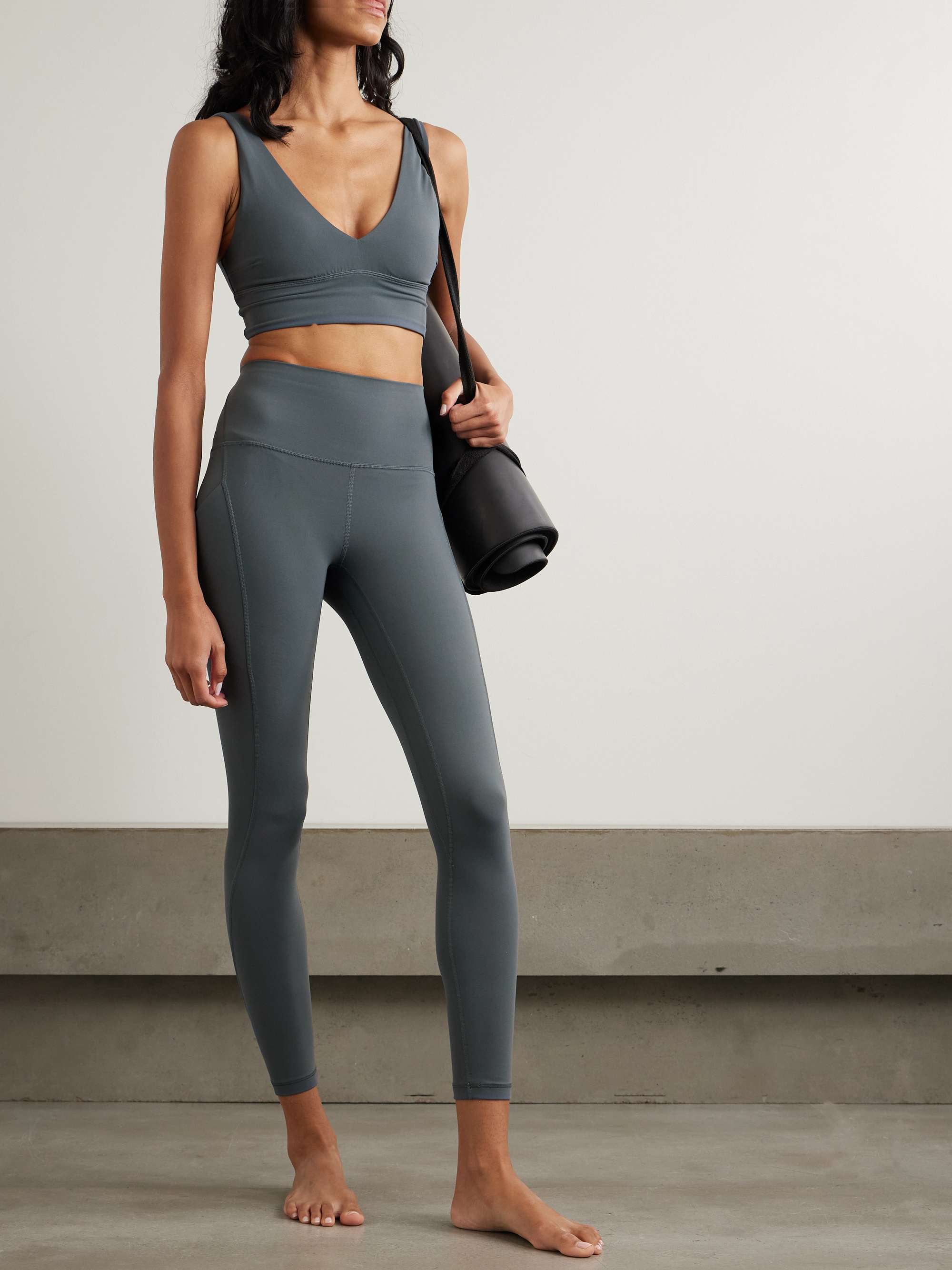 LULULEMON 