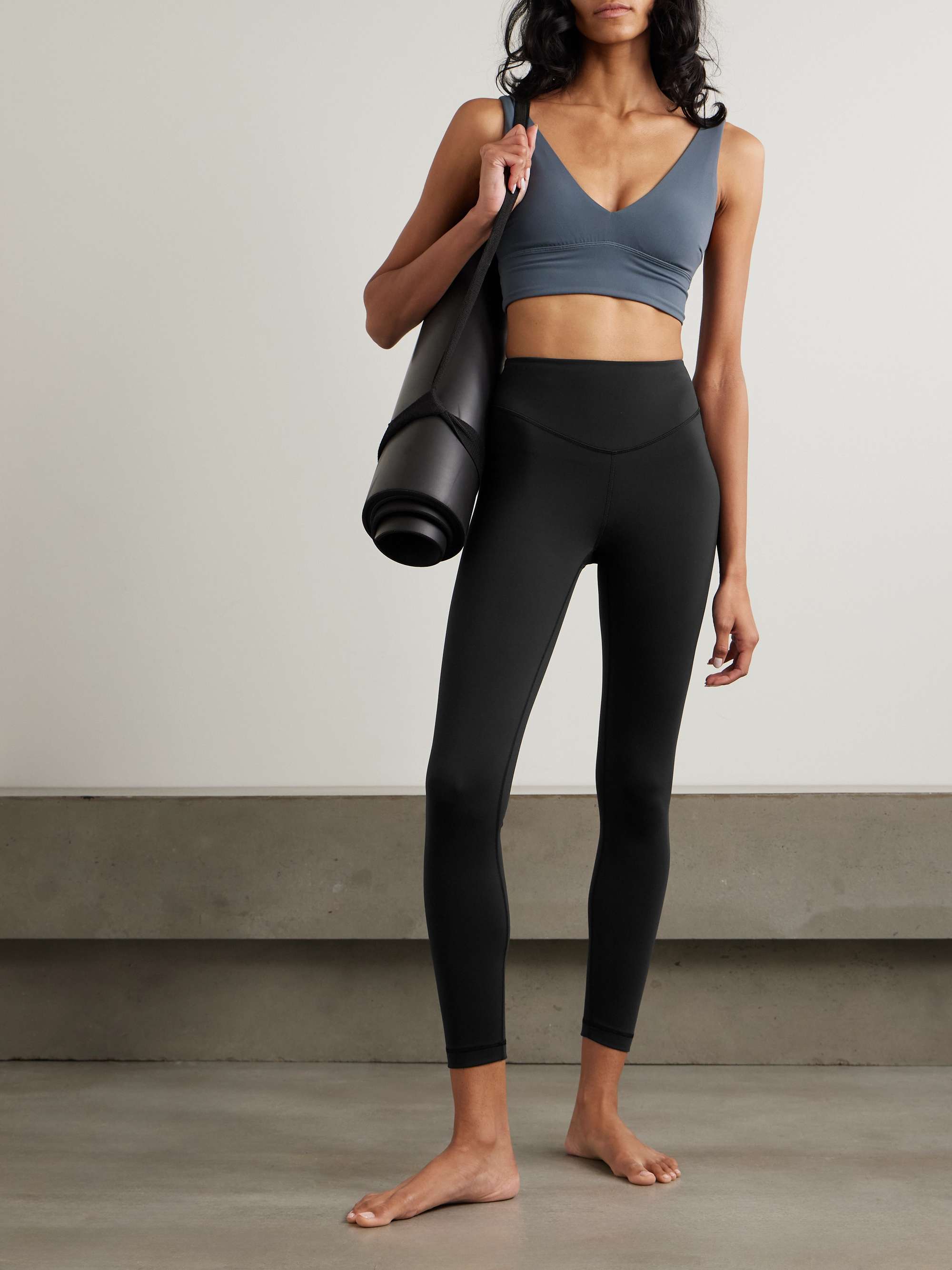 LULULEMON 