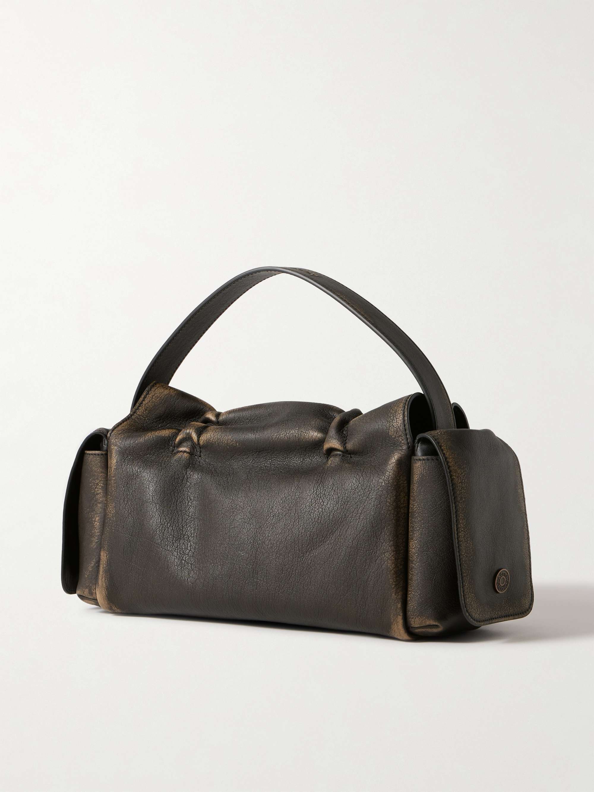 Multipocket leather shoulder bag