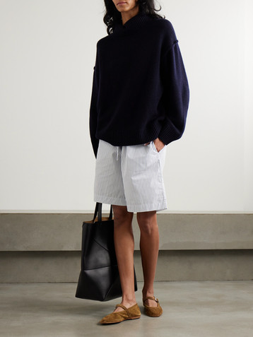 Allude Wool and cashmere-blend turtleneck sweater