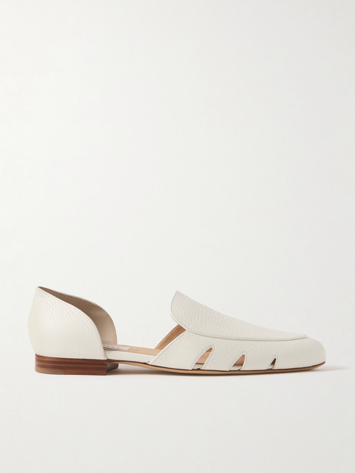 Gabriela Hearst Rory Cutout Textured-leather Loafers In Cream