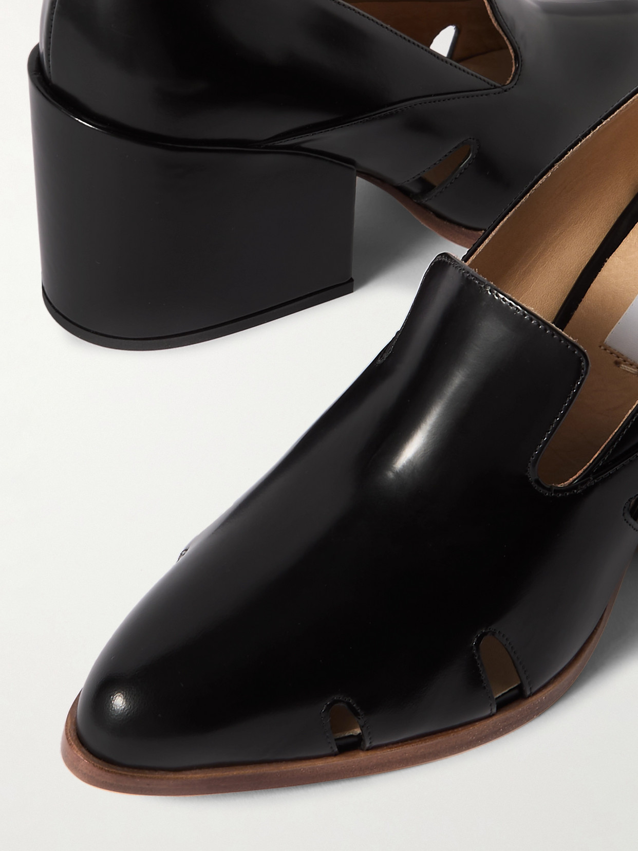 Gabriela Hearst Eliza 75 Calf Leather Pumps In Black