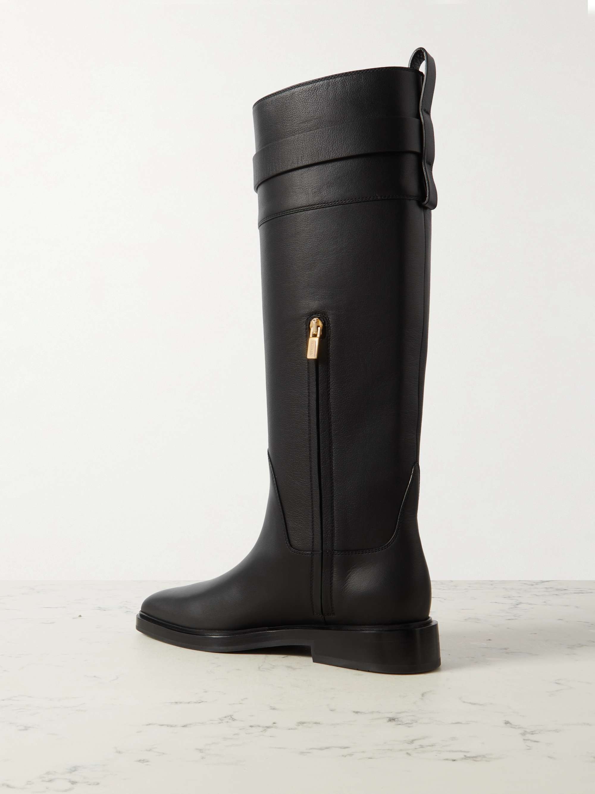 FERRAGAMO 