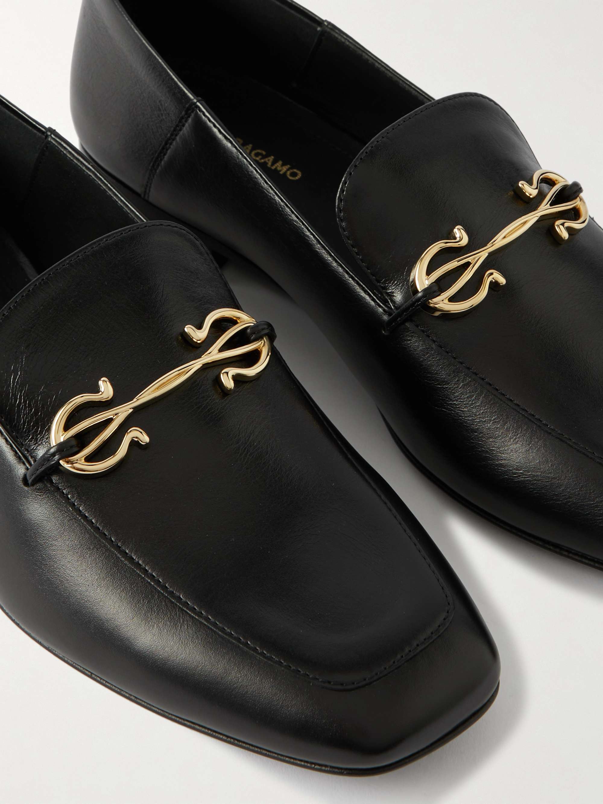FERRAGAMO 