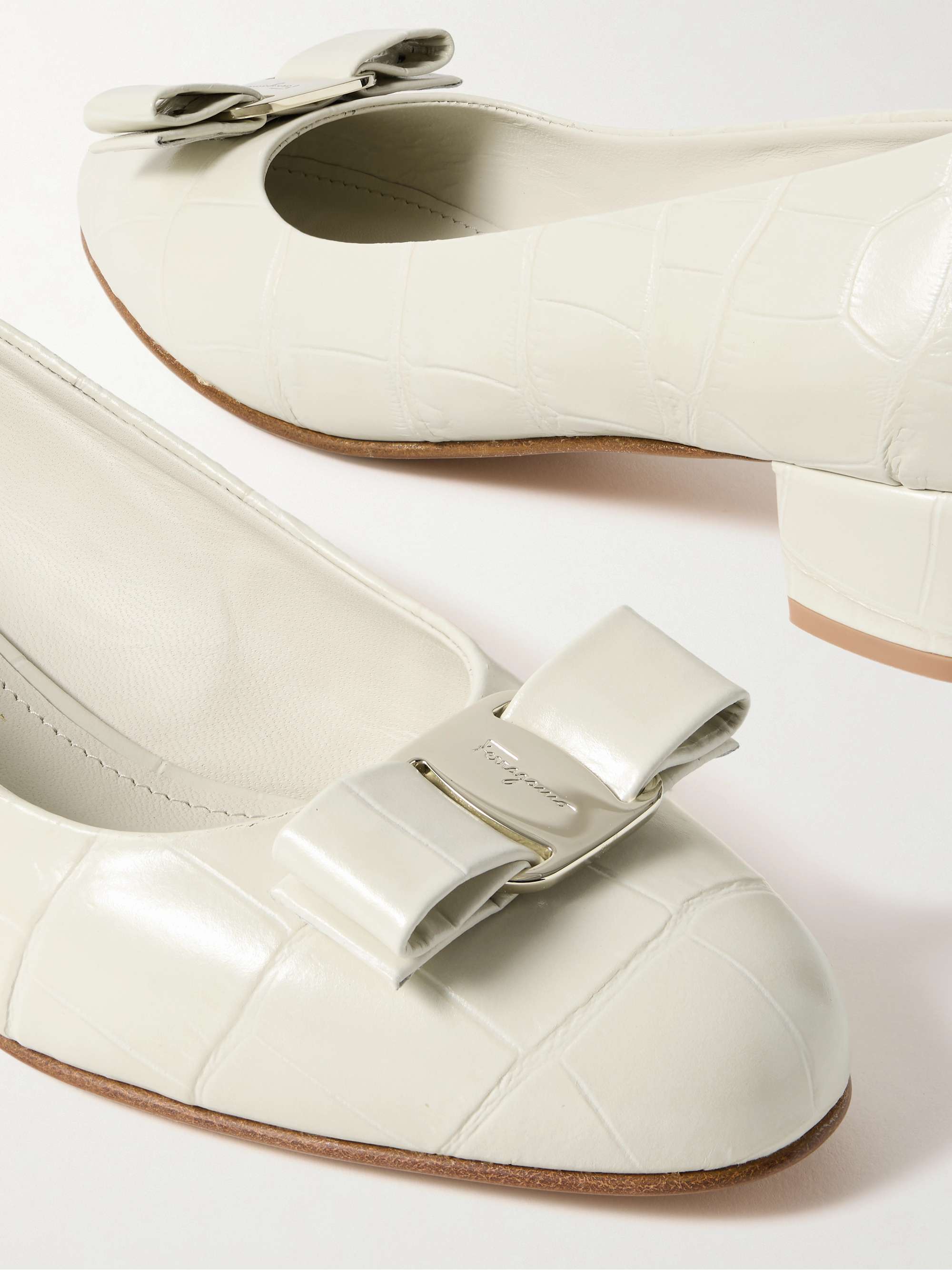 FERRAGAMO 