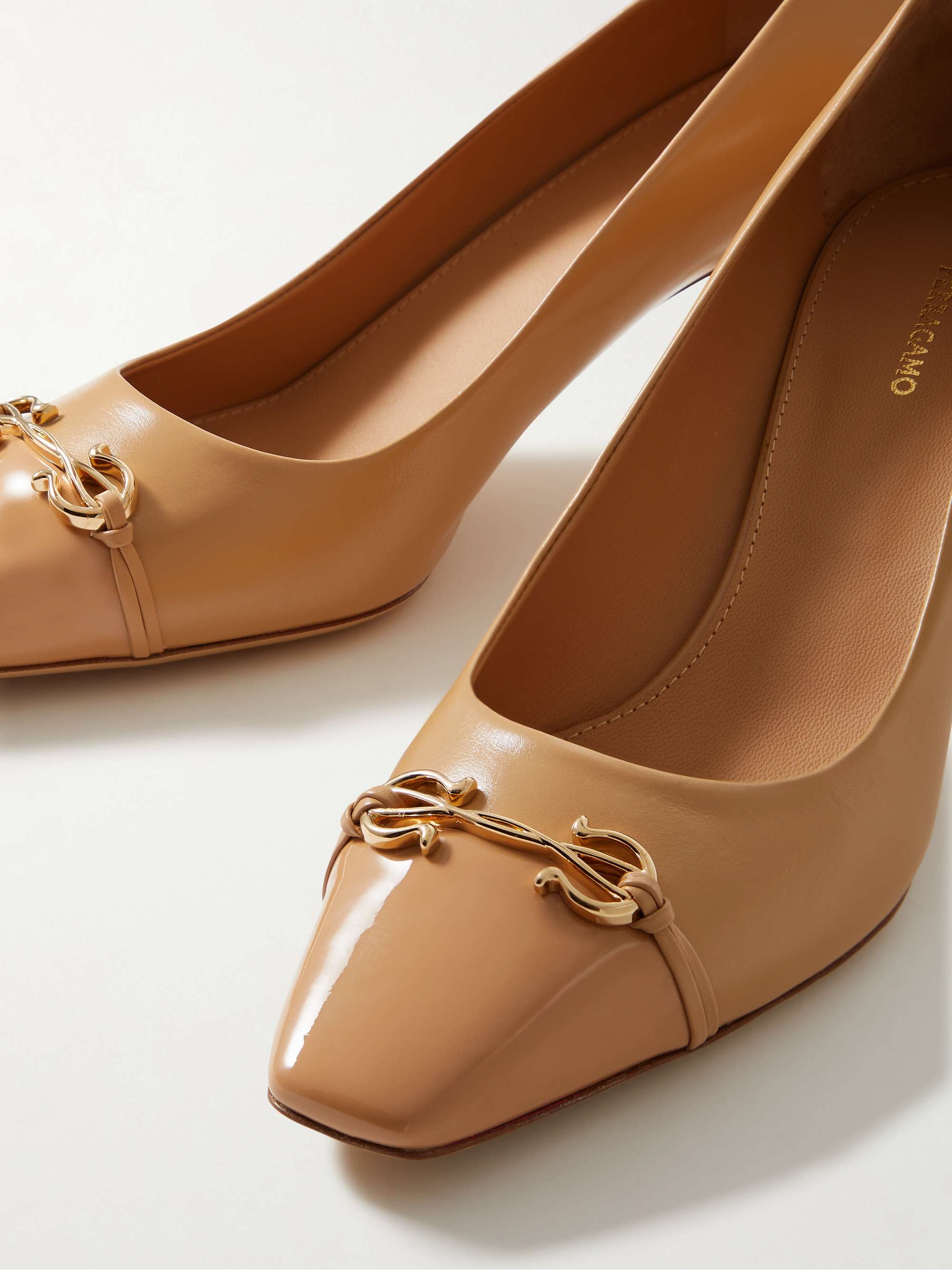 FERRAGAMO 