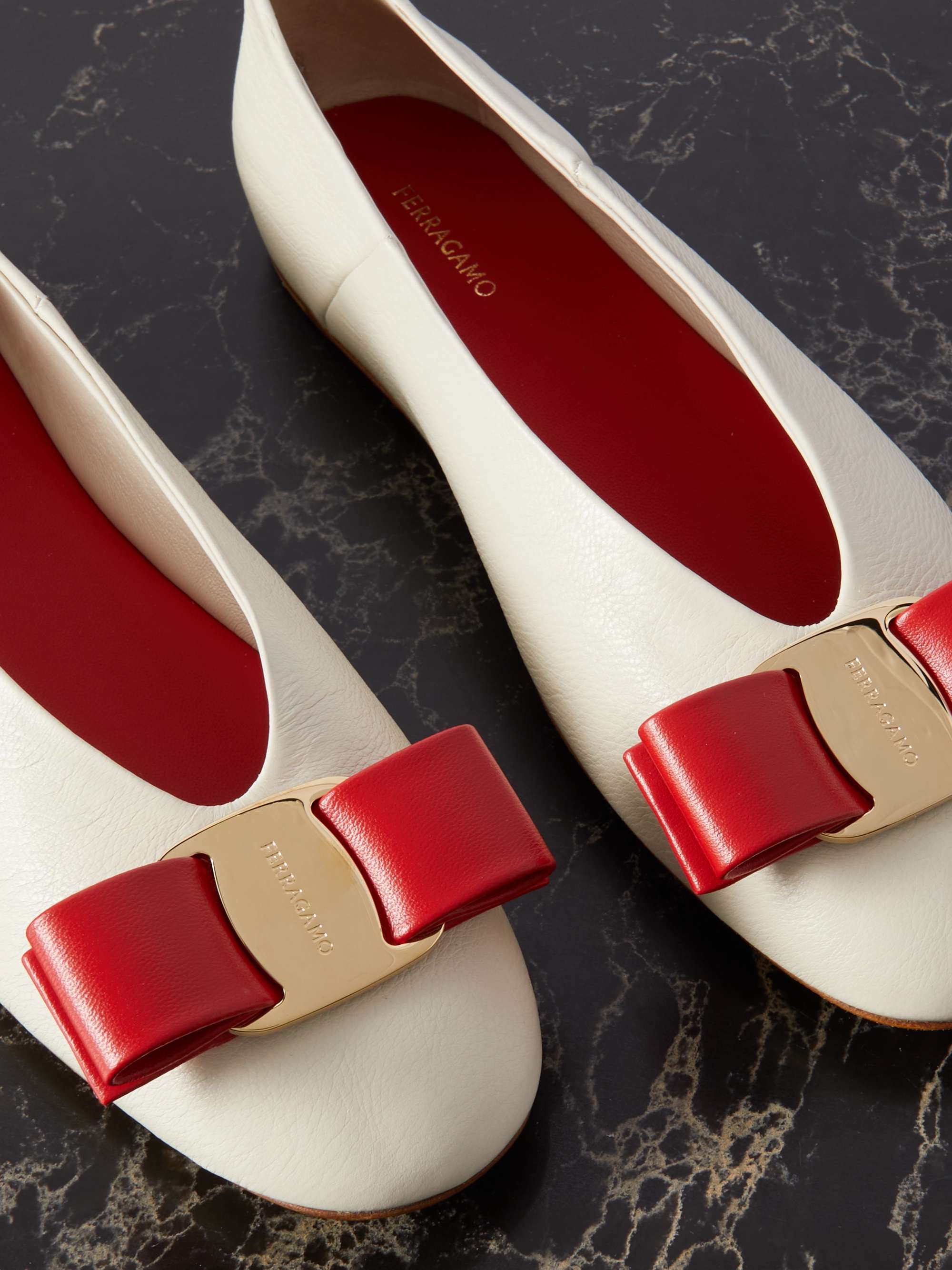 FERRAGAMO 