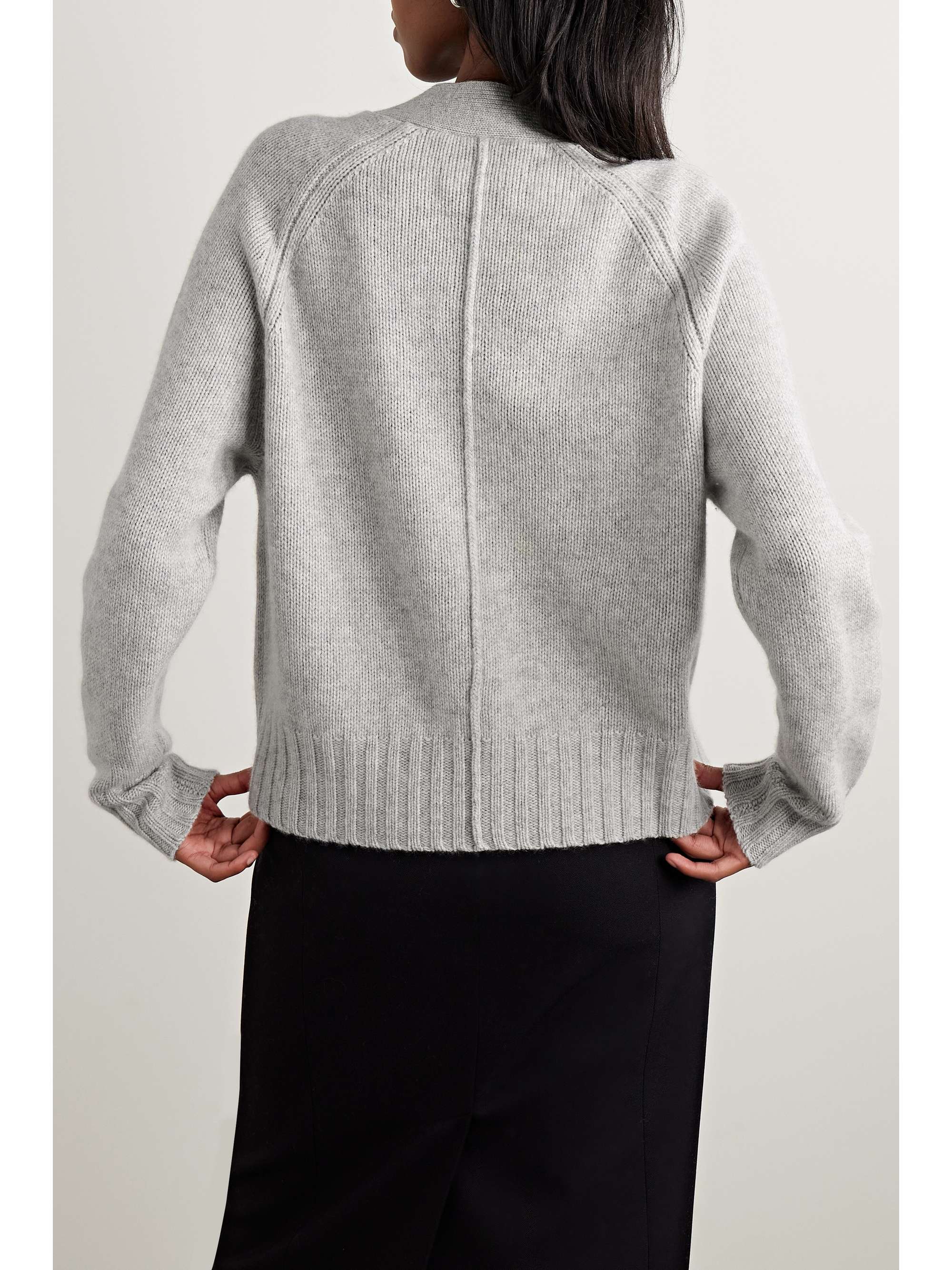 ALLUDE 