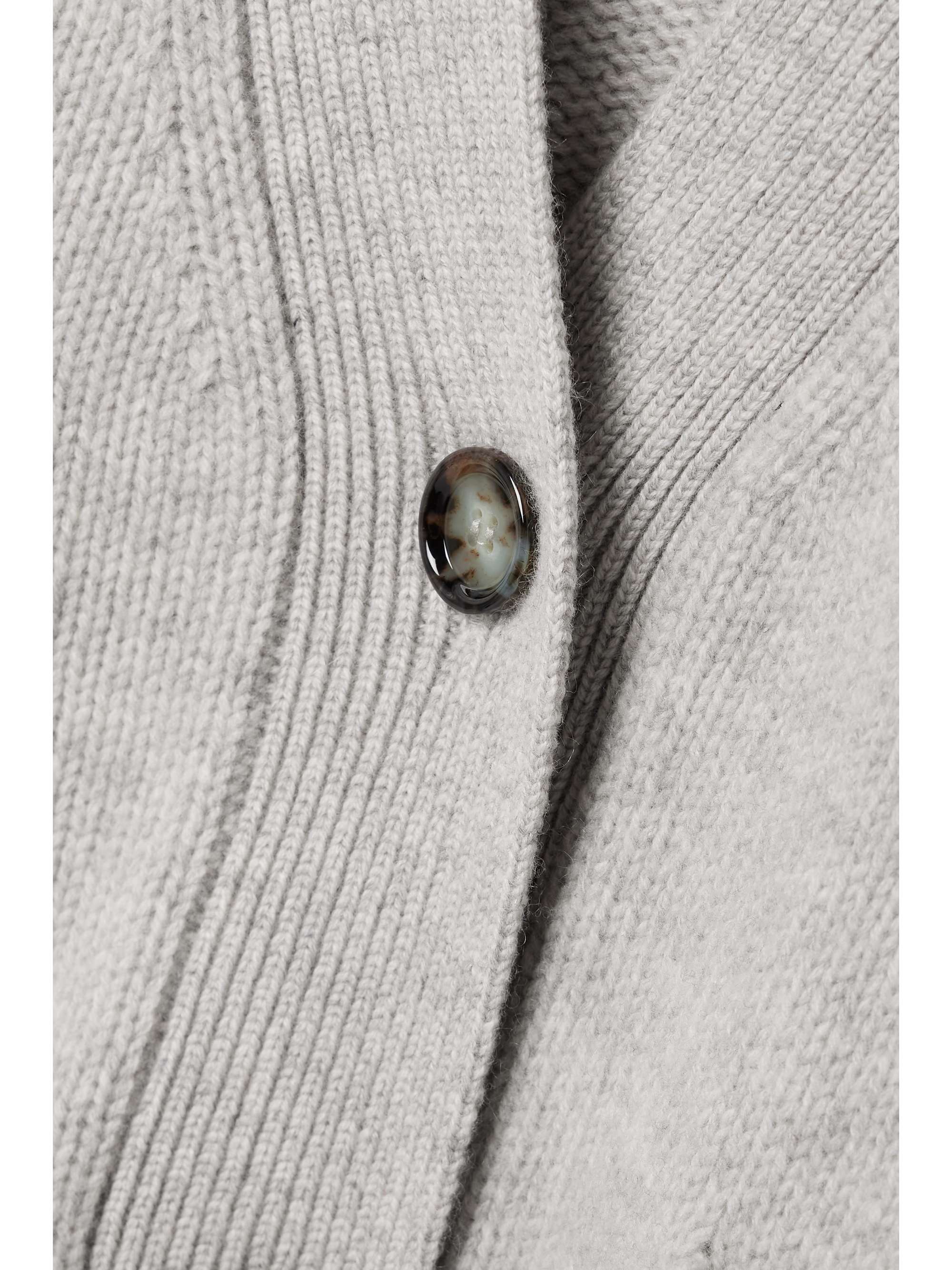 ALLUDE 