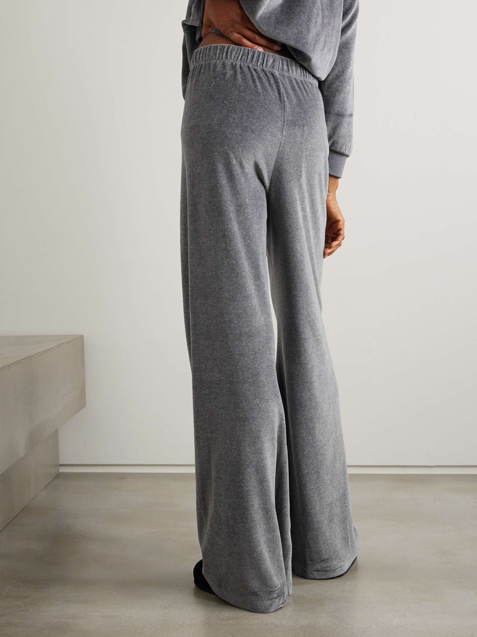 The Tosk Harem Pants in Velour – Suzie Kondi