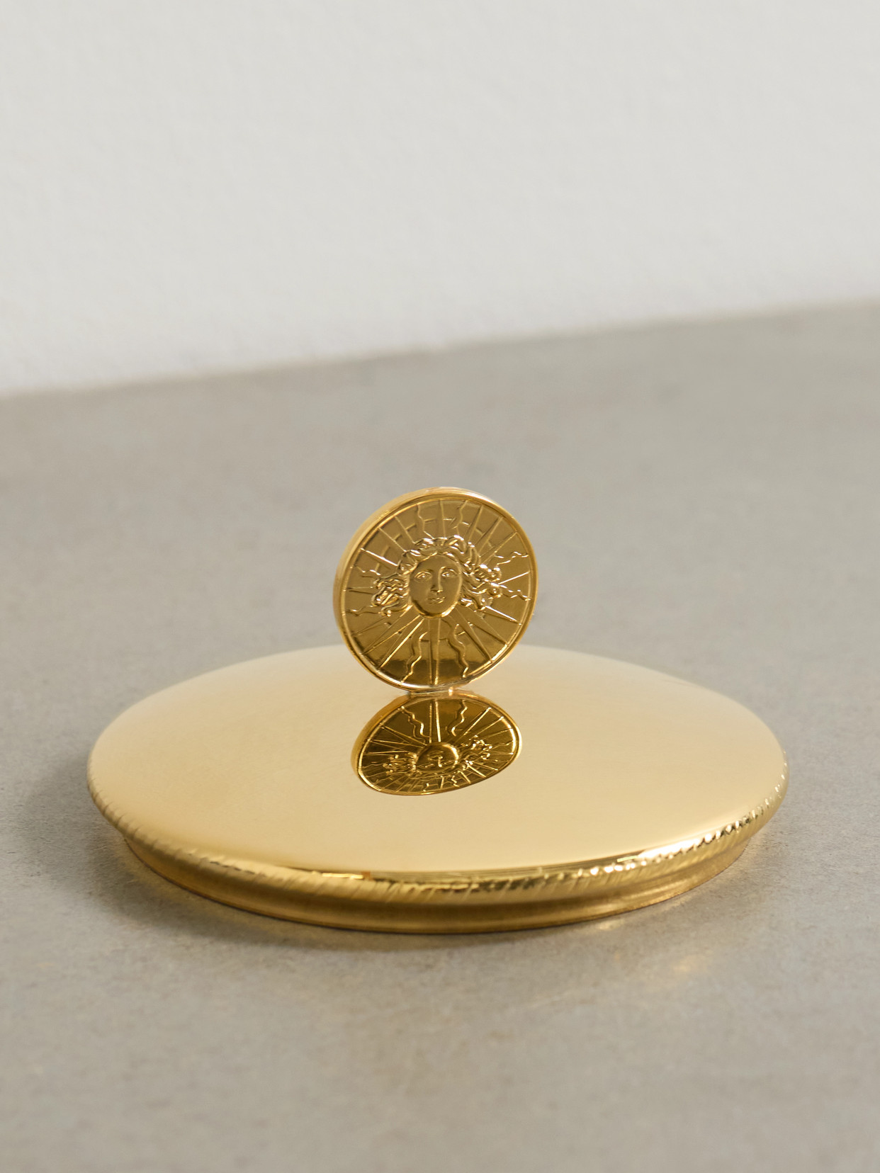 Trudon Classic Gold-tone Candle Topper - One Size