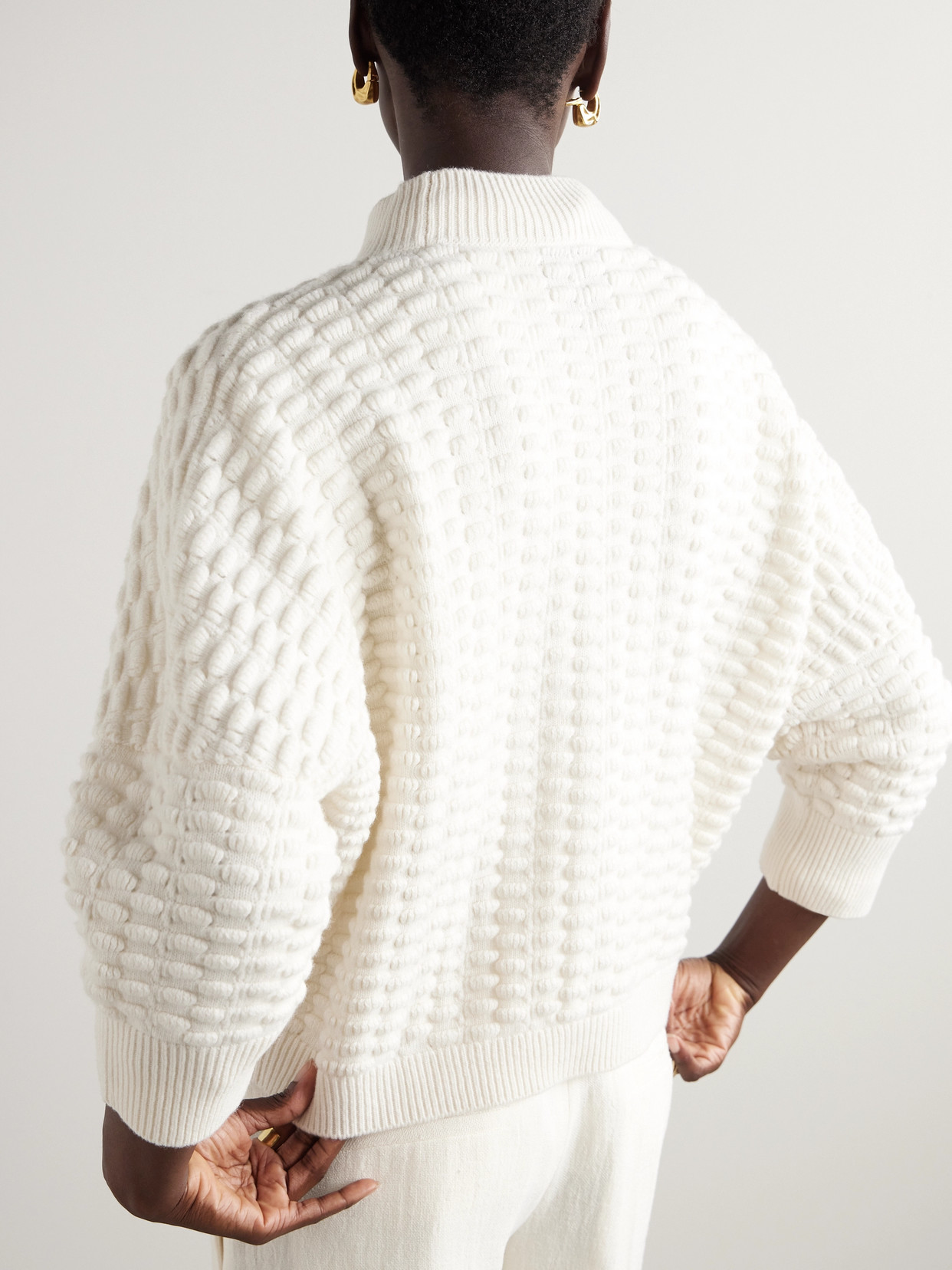 Sasuphi Lupetto Merino Wool And Cashmere-blend Sweater In Ivory