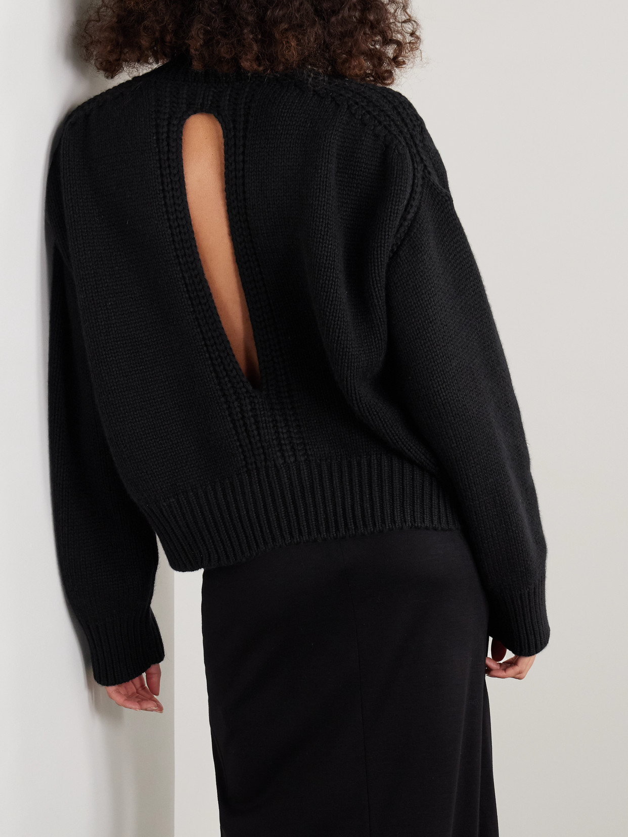 Oversized Cutout Ribbed Cashmere Turtleneck Sweater