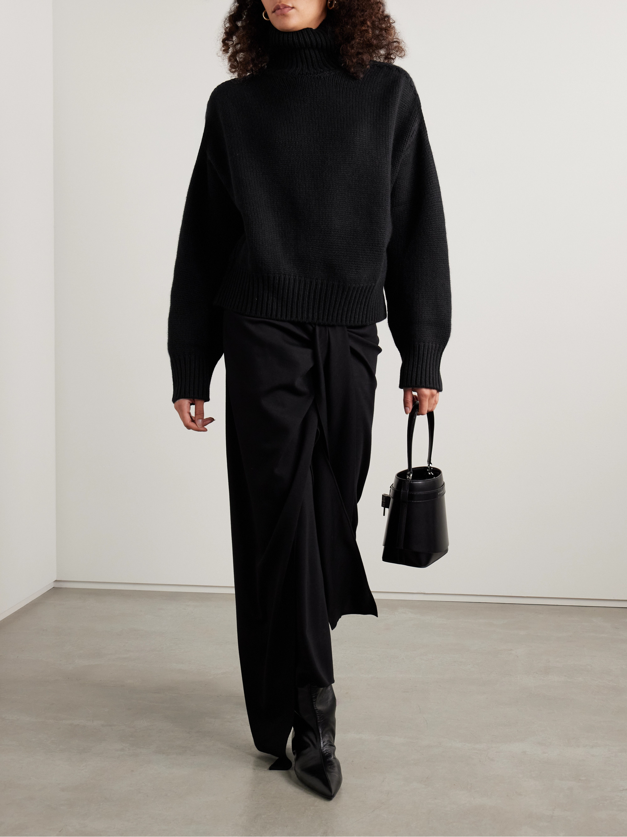 Sasuphi Oversized cutout ribbed cashmere turtleneck sweater