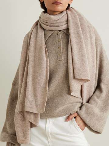 Johnstons of Elgin Scarves and Wraps for Women | NET-A-PORTER Johnstons of Elgin Scarves and Wraps for Women | NET-A-PORTER