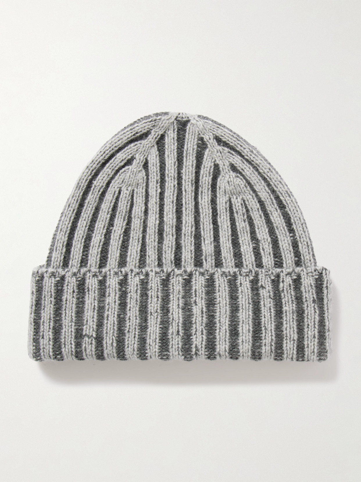 Johnstons Of Elgin Ribbed Cashmere Beanie In Gray