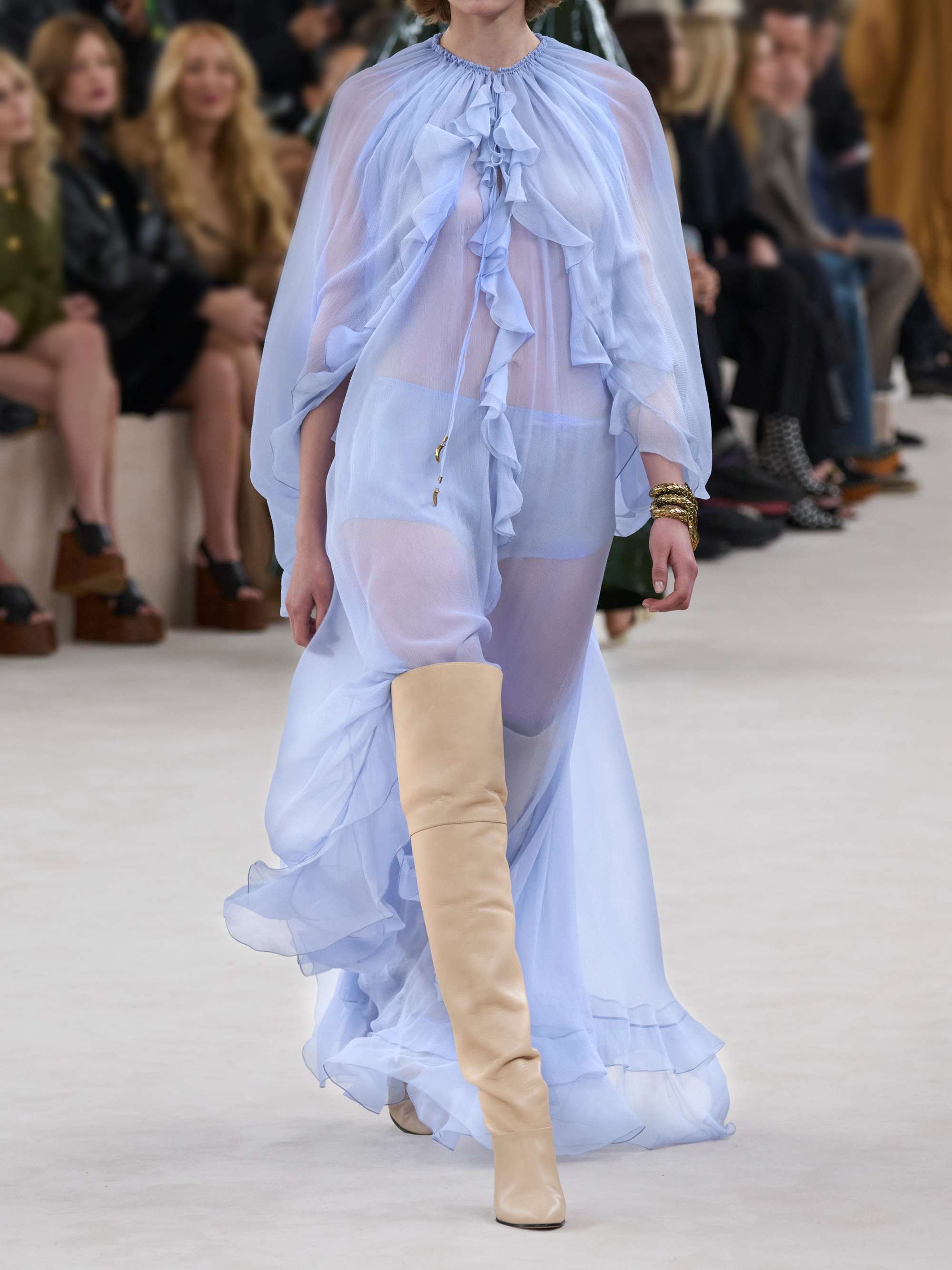 CHLOÉ 