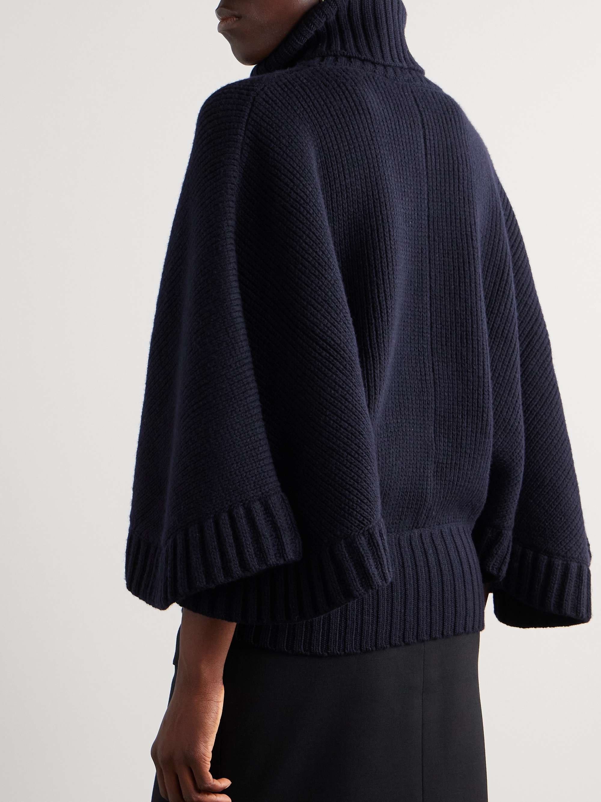 CHLOÉ 