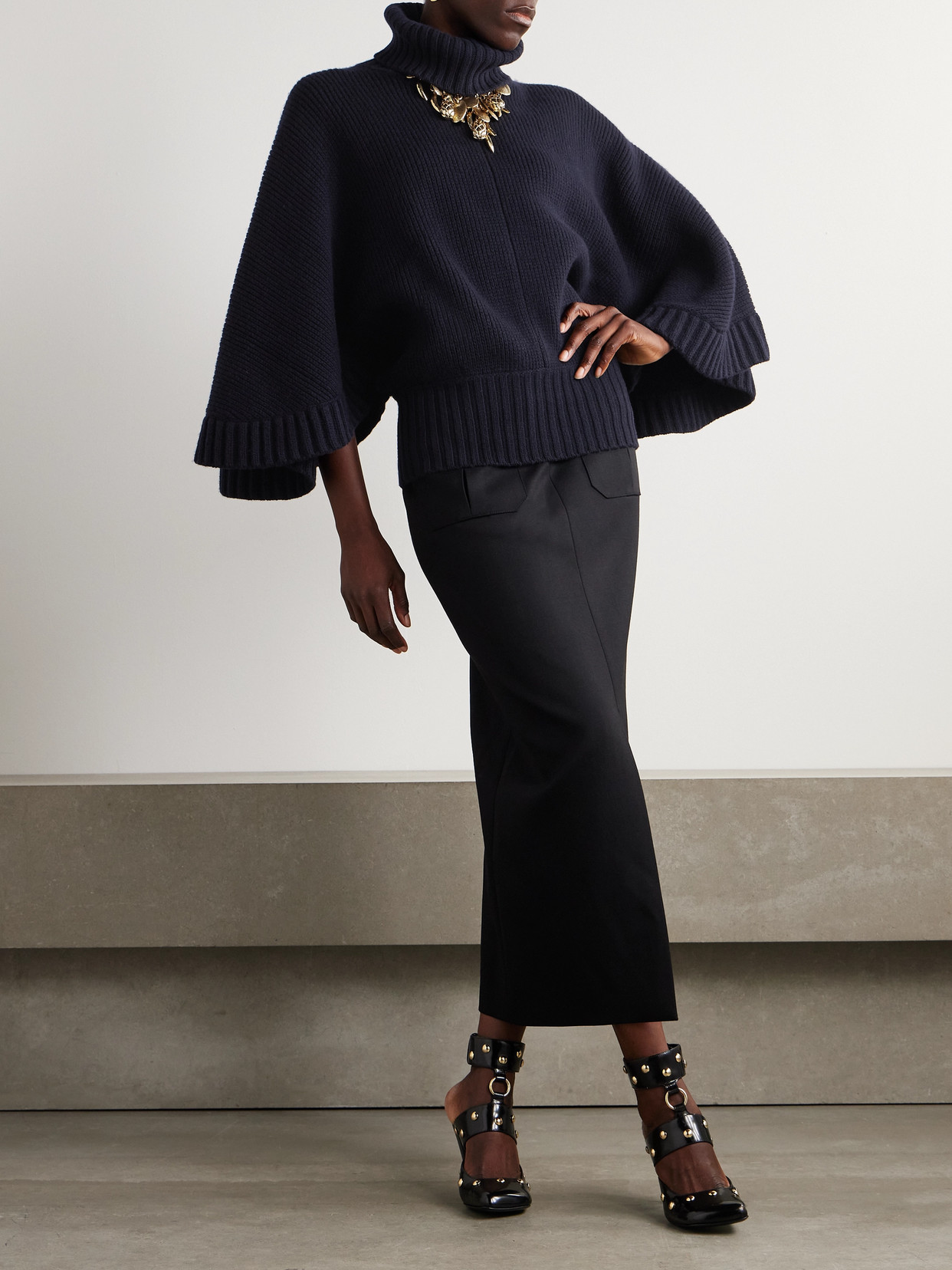 Chloé Ribbed Wool And Cashmere-blend Turtleneck Sweater In Blue