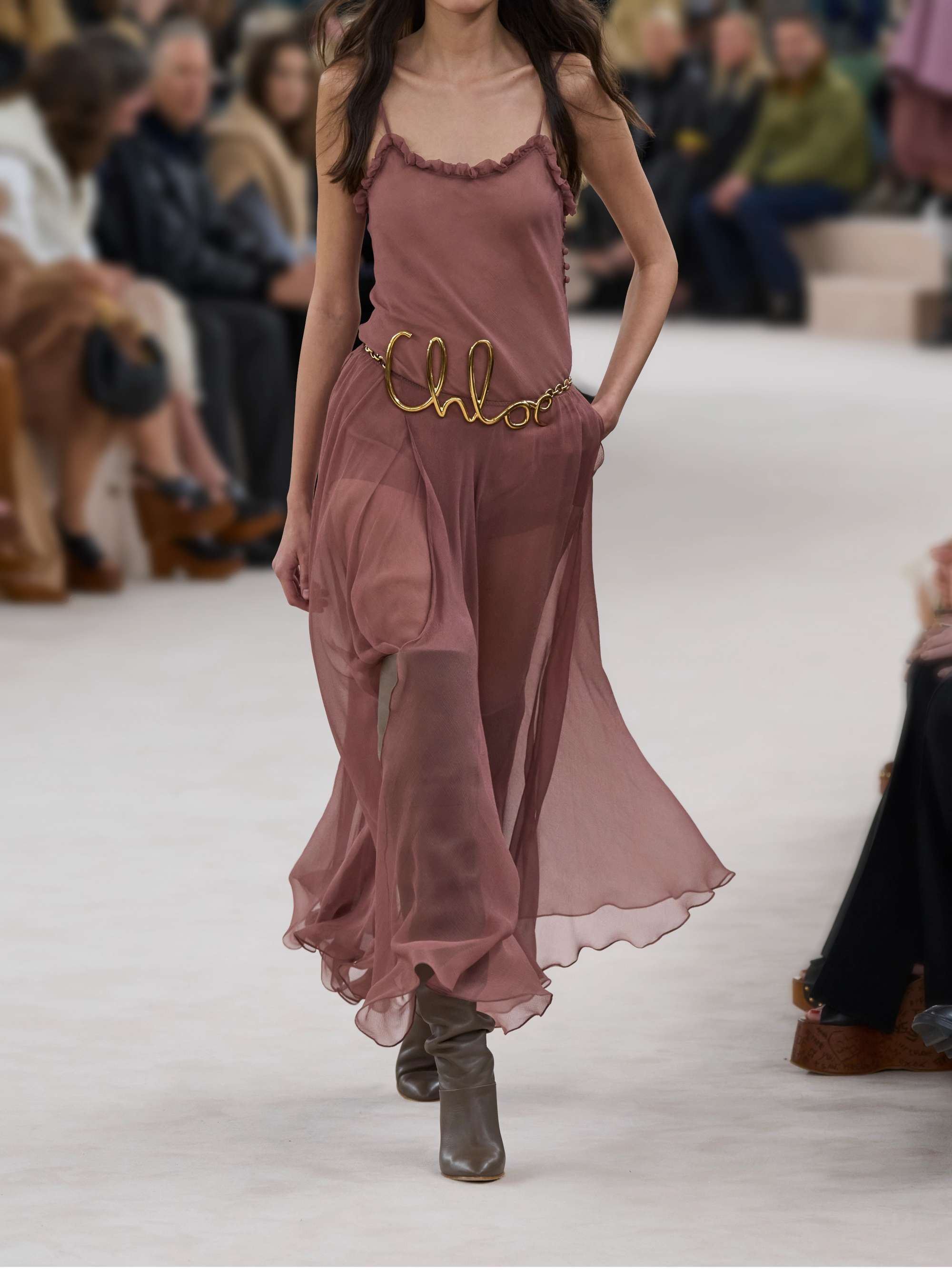 CHLOÉ 