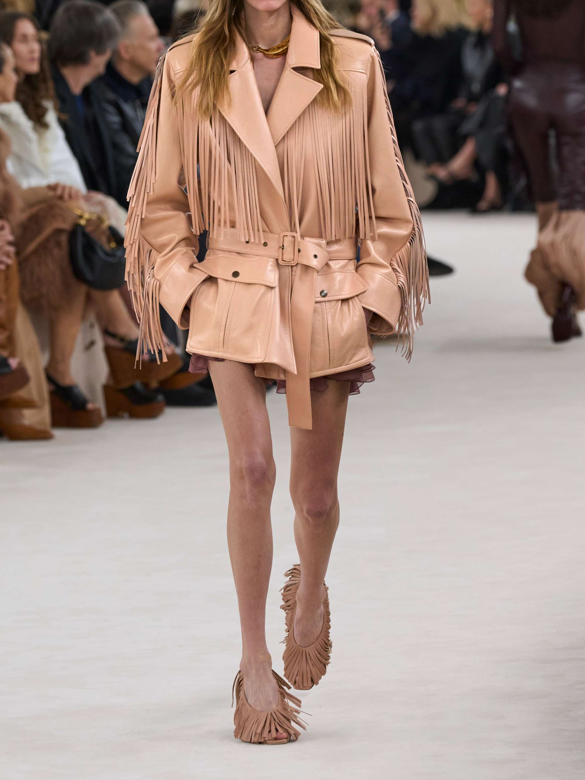 CHLOÉ 