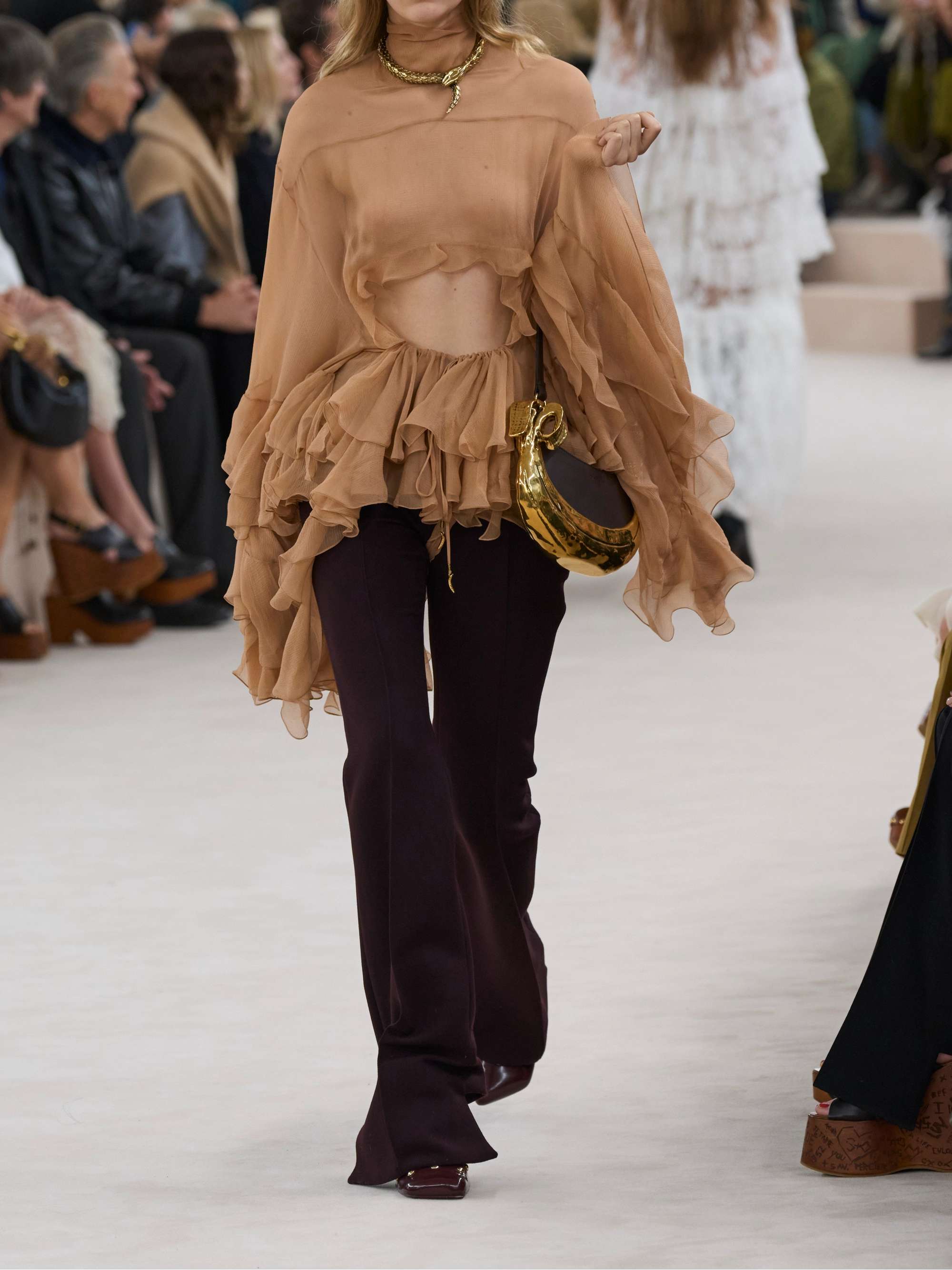 CHLOÉ 