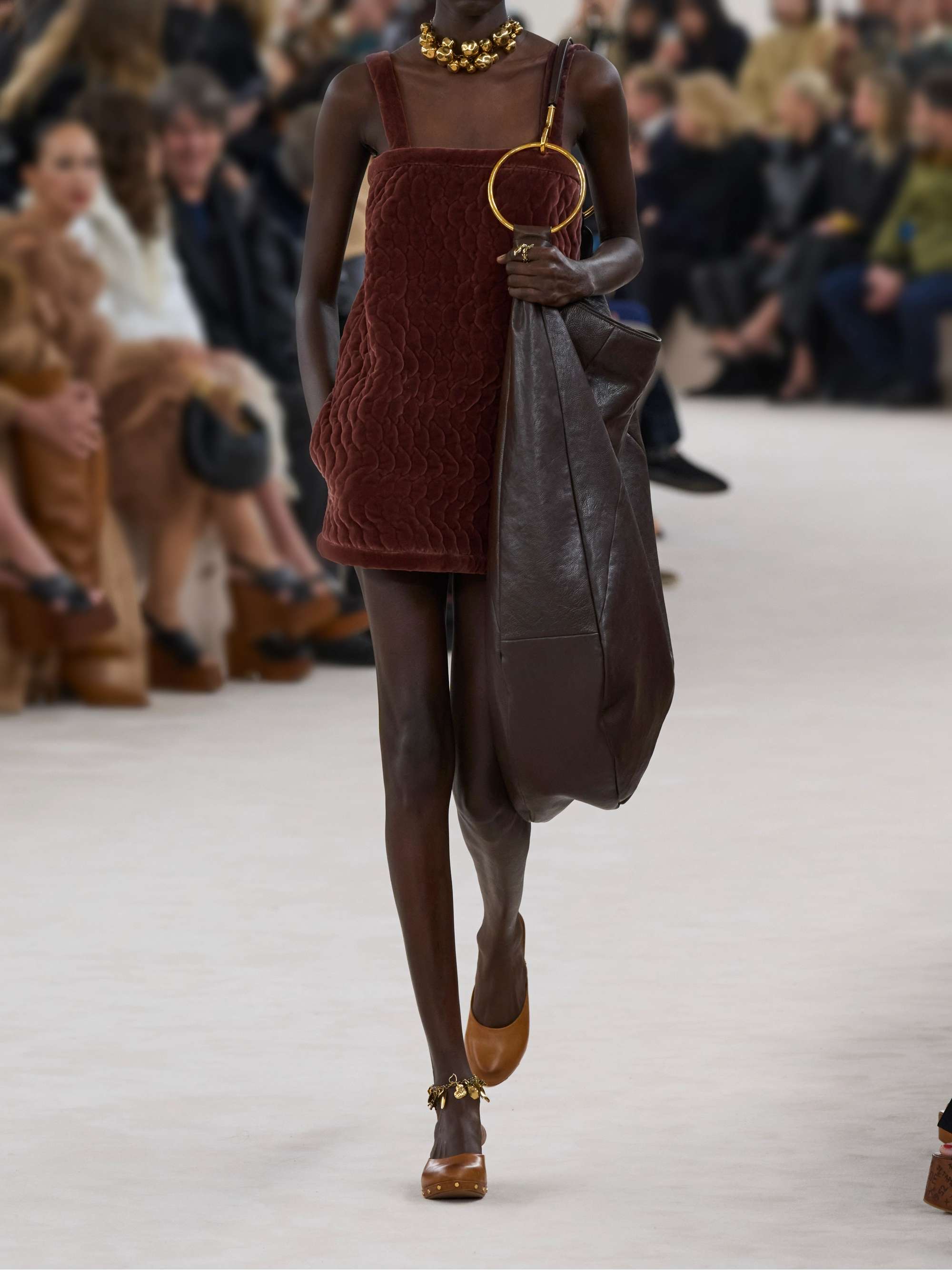 CHLOÉ 