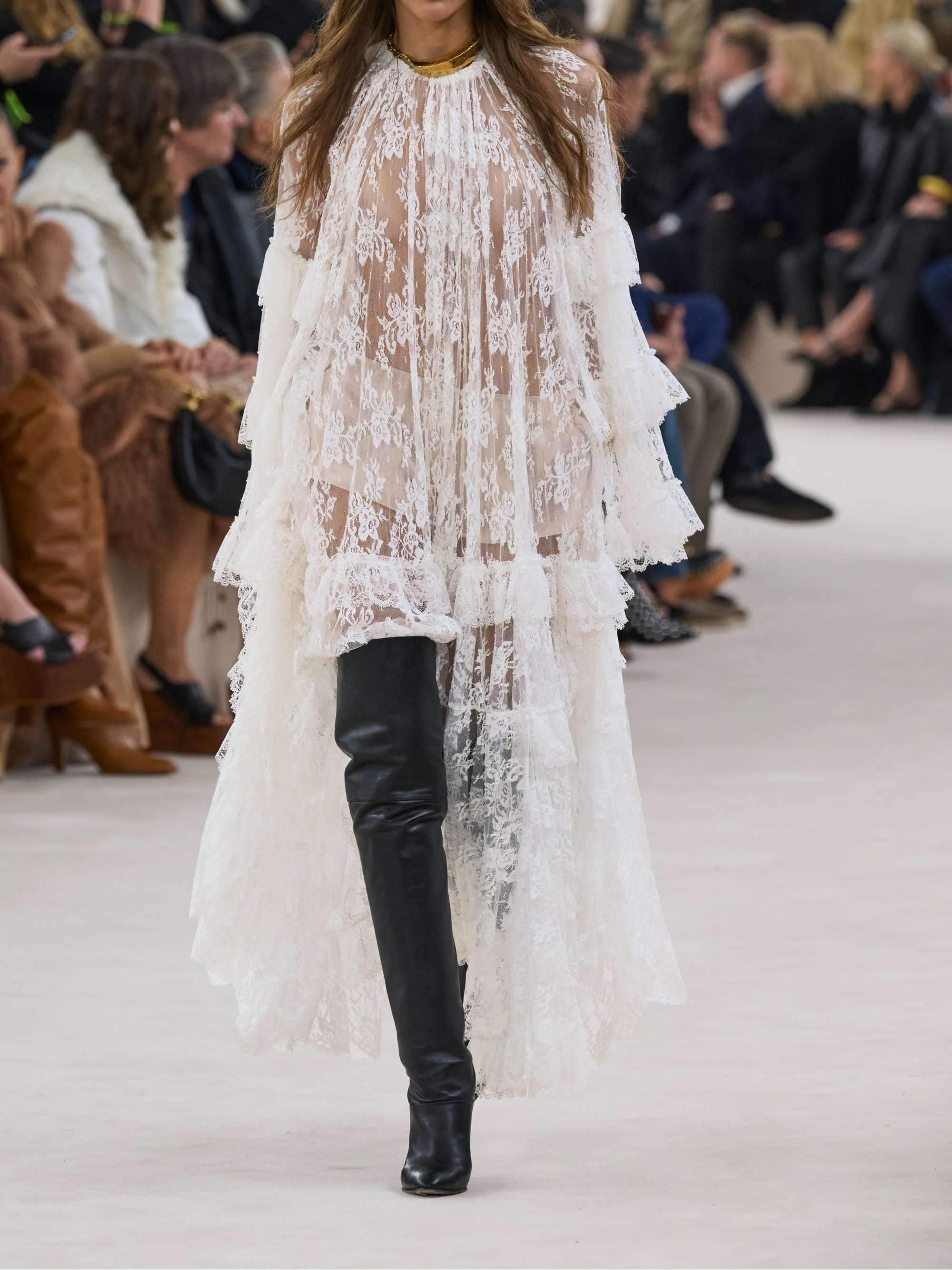 CHLOÉ 