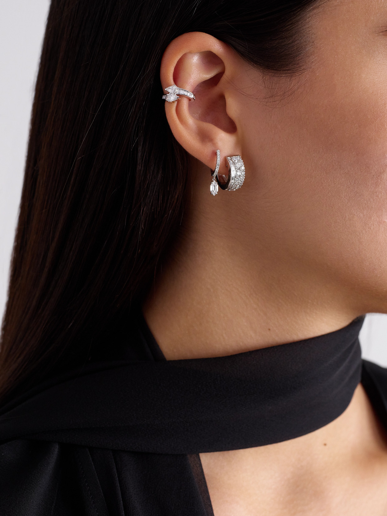Anita Ko Saturn 18-karat White Gold Diamond Ear Cuff In Gold