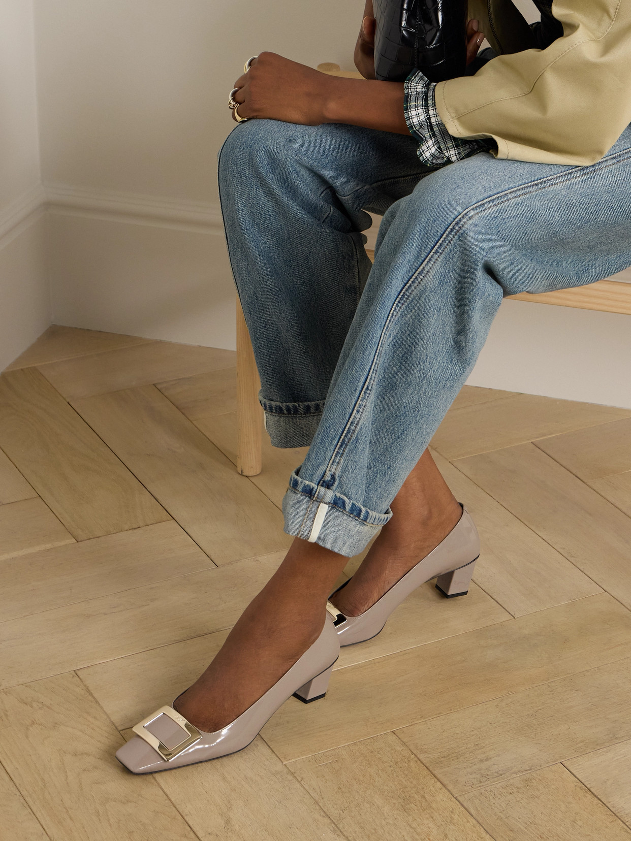 Belle Vivier 45 Pumps
