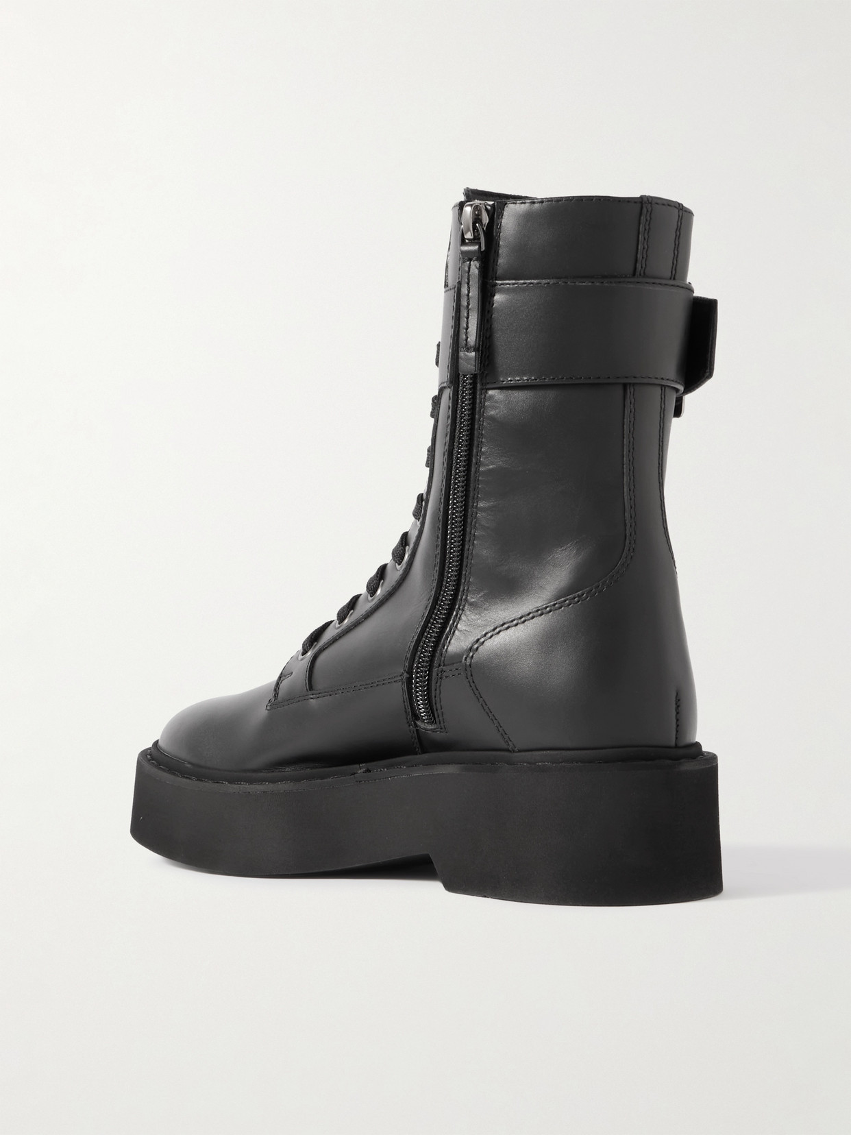 Roger Vivier Shoes In Black