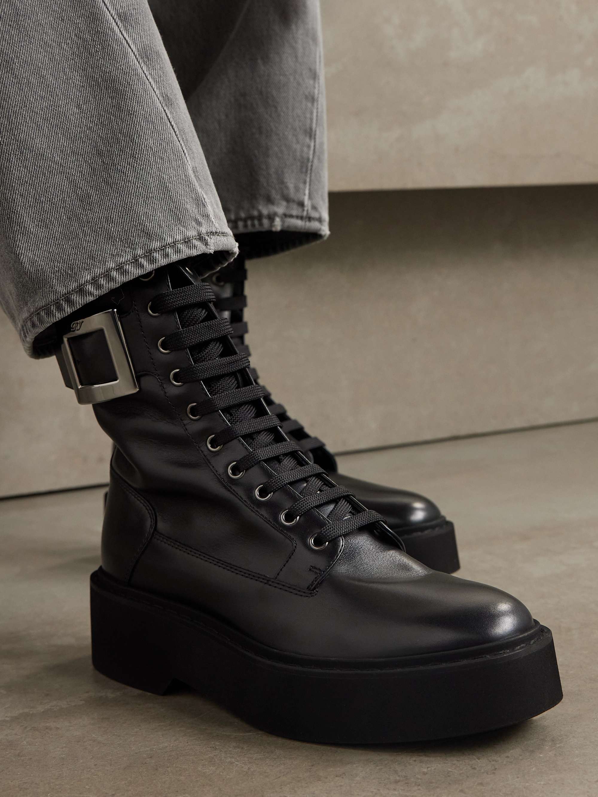 Buckle embellished leather ankle boots black IT36.5