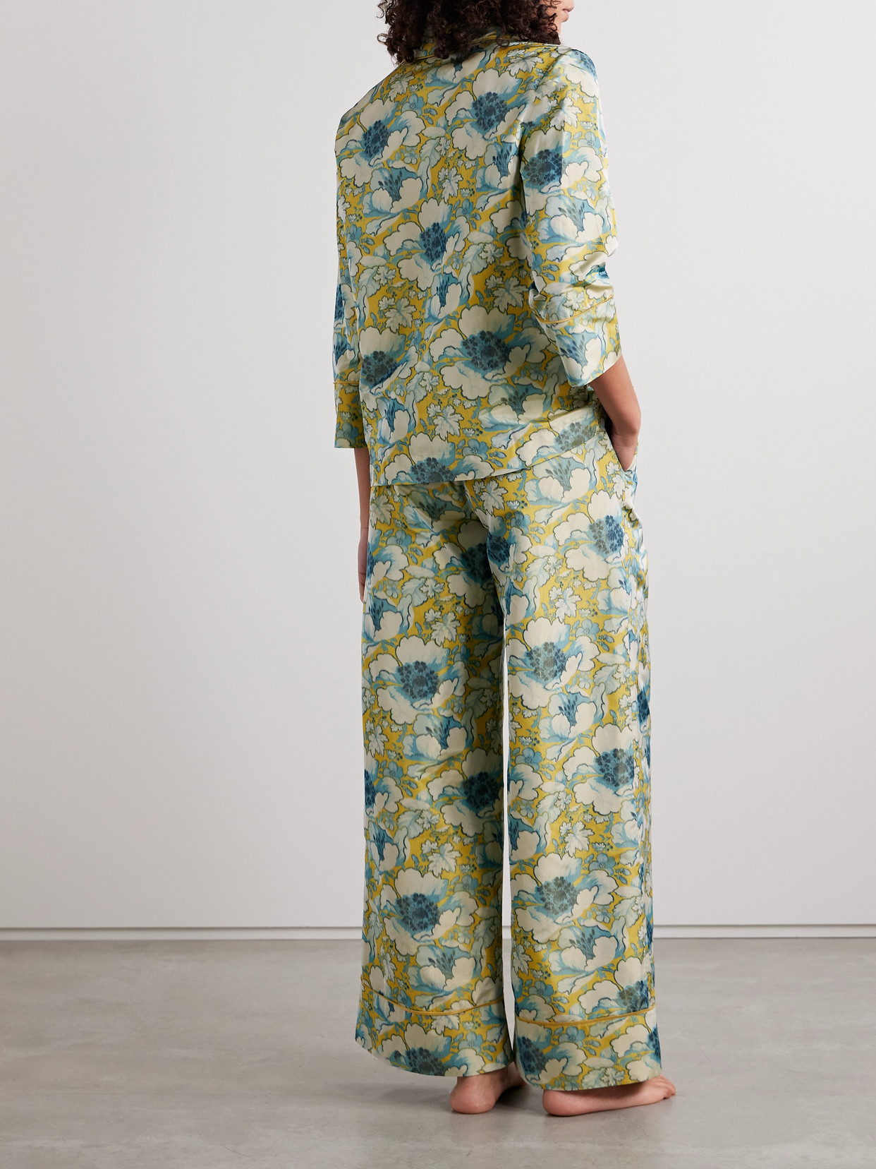 Carine Gilson Floral-print Duchesse Silk-satin Pajama Set In Unknown