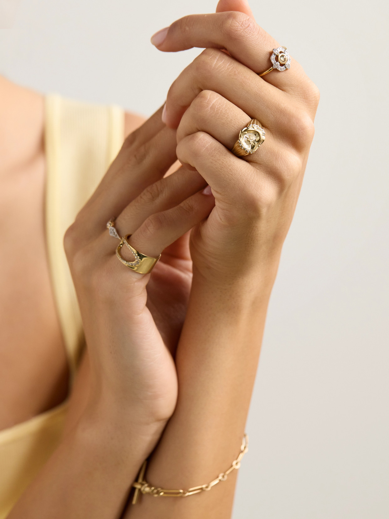 Pascale Monvoisin Chiara 9-karat Gold Diamond Signet Ring In Gold