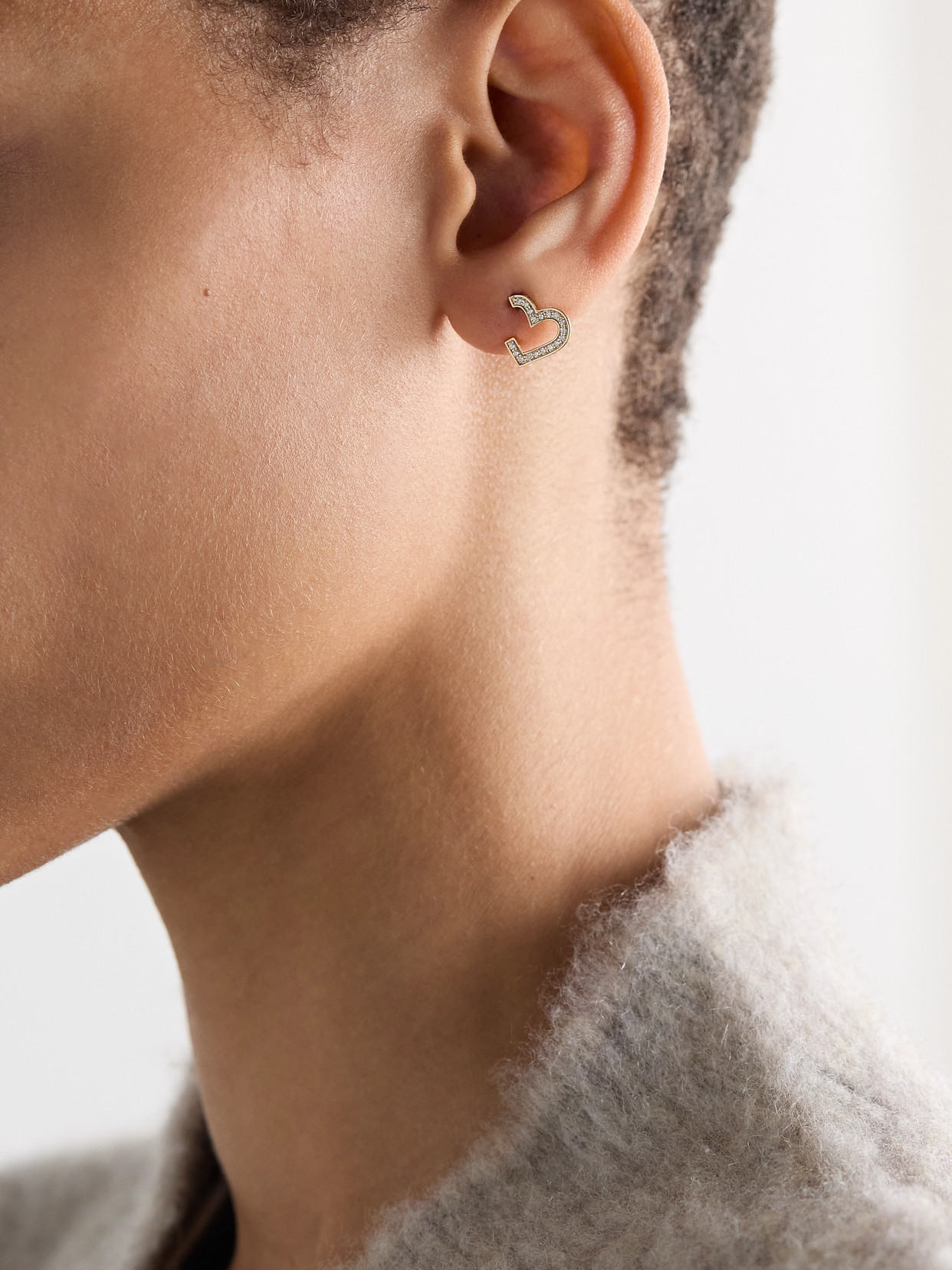 Sydney Evan Small Heart 14-karat Gold Diamond Earrings In Gold