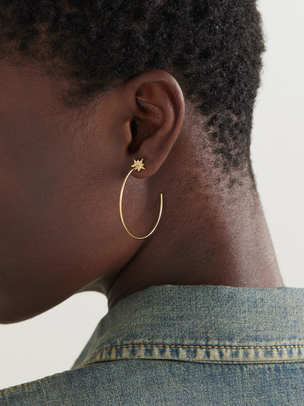 Diane Kordas Explosion Medium 18-karat Gold Diamond Hoop Earrings In Gold