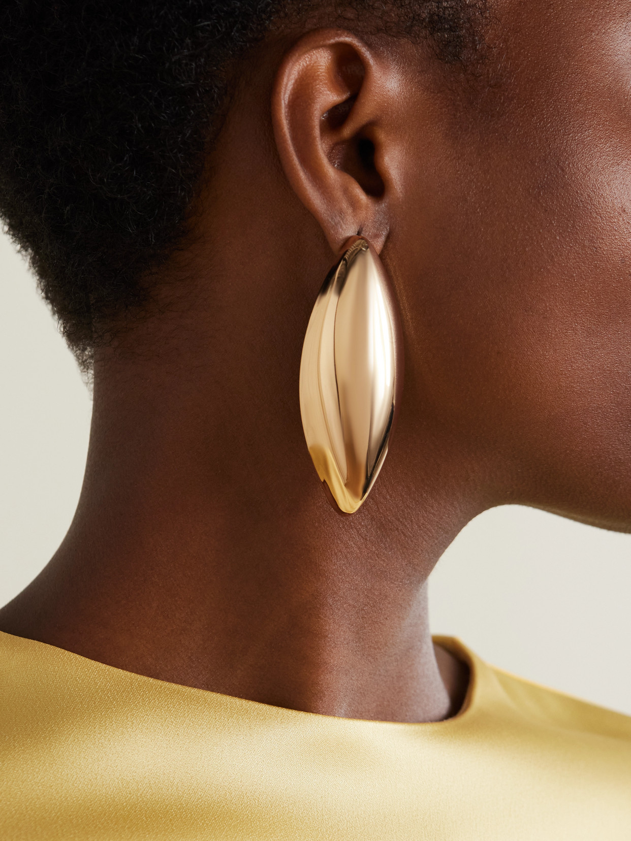 Jennifer Fisher Puffy Dagger Gold-plated Earrings In Gold