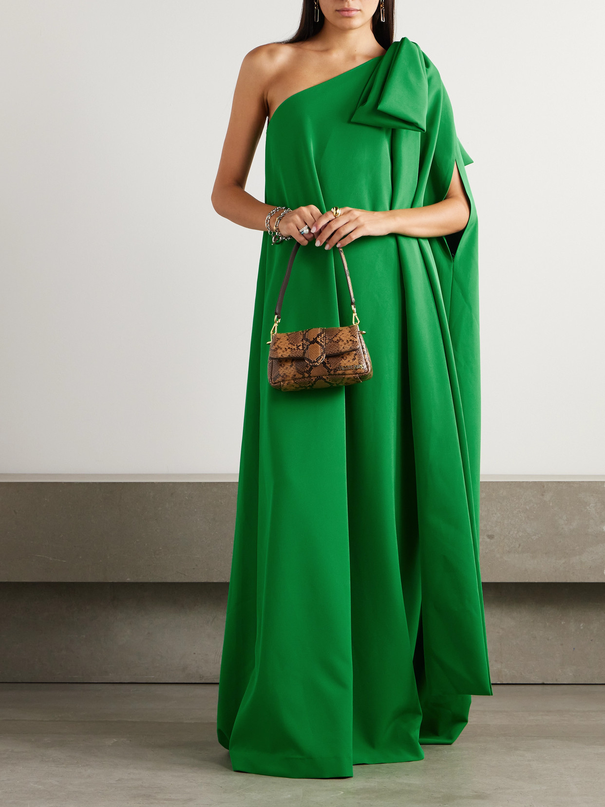 Bernadette Samuel One-shoulder Bow-embellished Crepe Gown In Green
