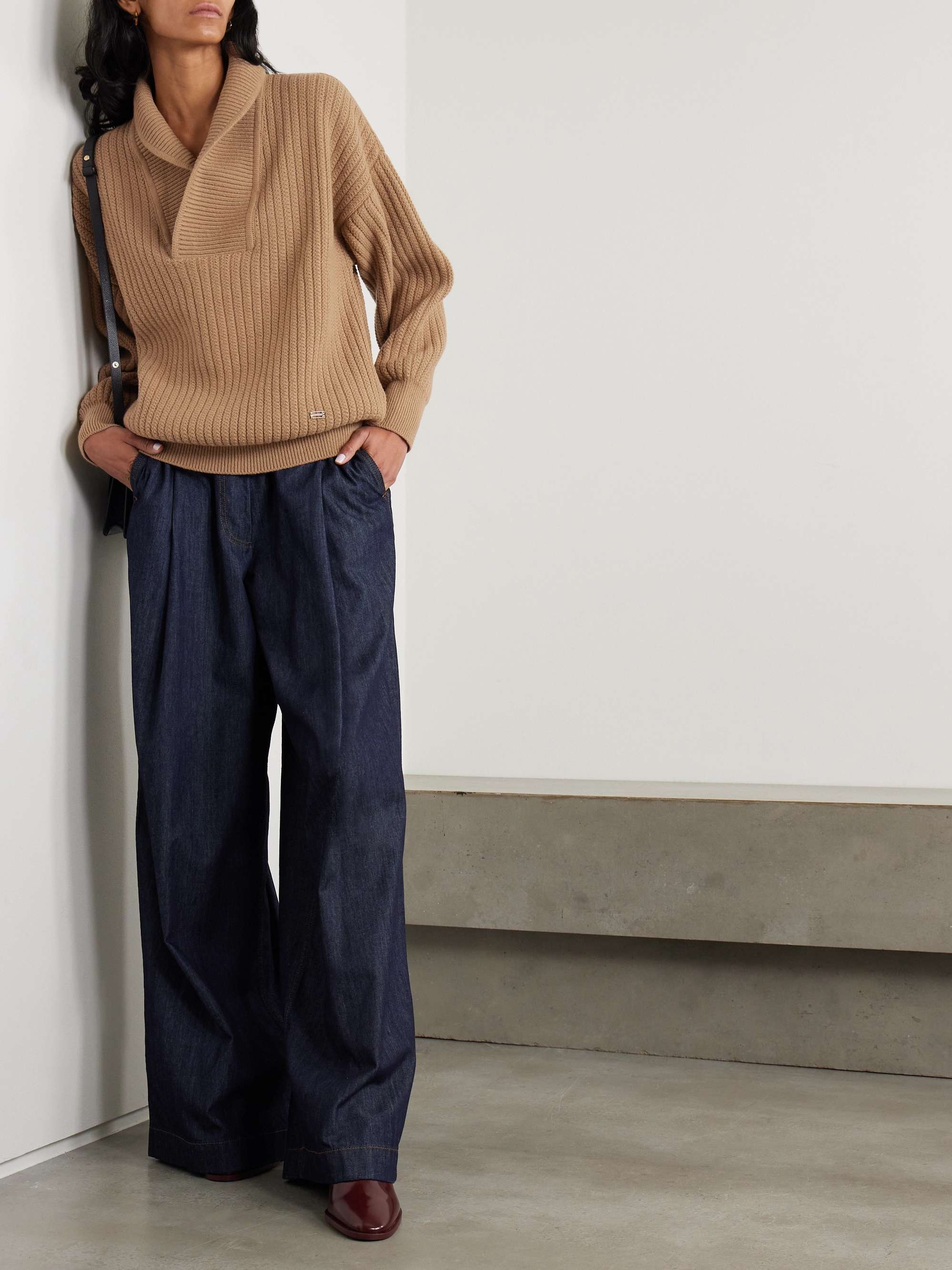 VICTORIA BECKHAM 