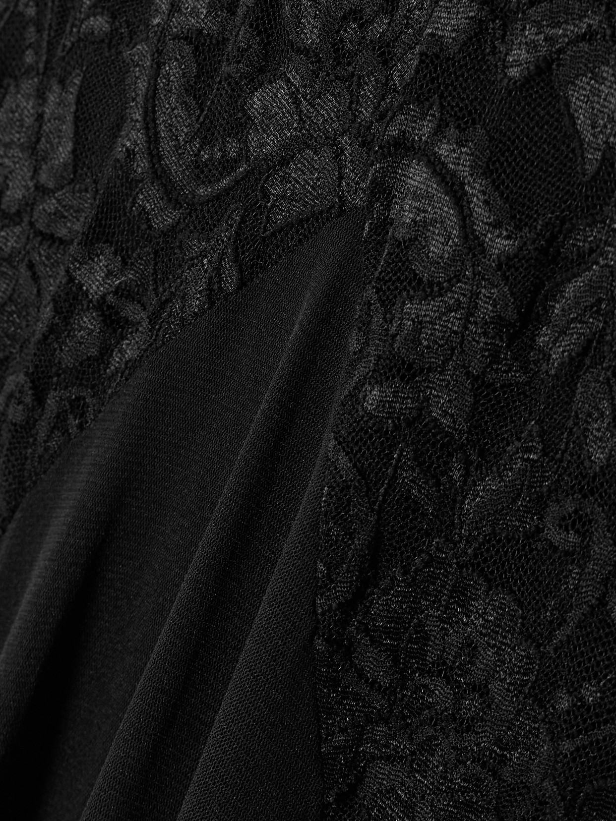 Loretta Caponi Griselda Tiered Tulle And Lace Maxi Skirt In Black