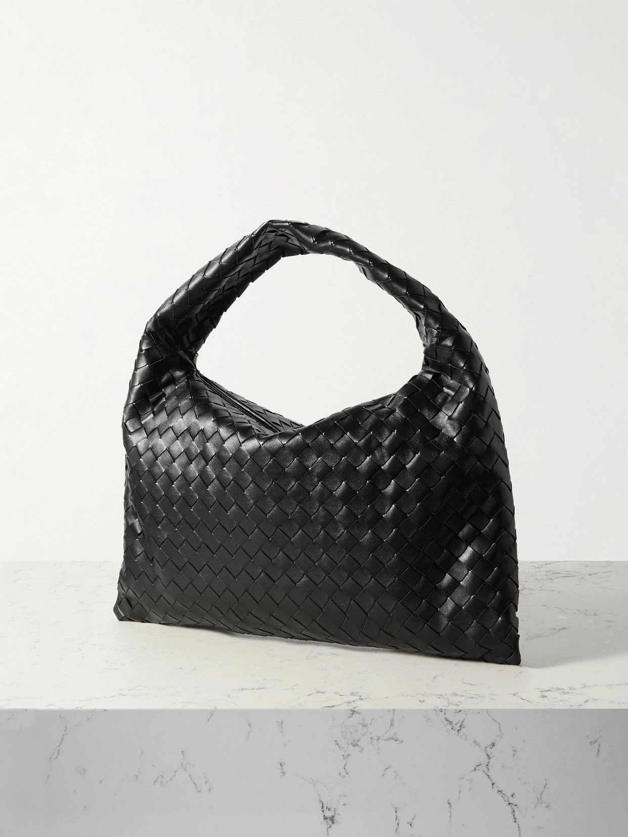 Hop Small Intrecciato Leather Tote