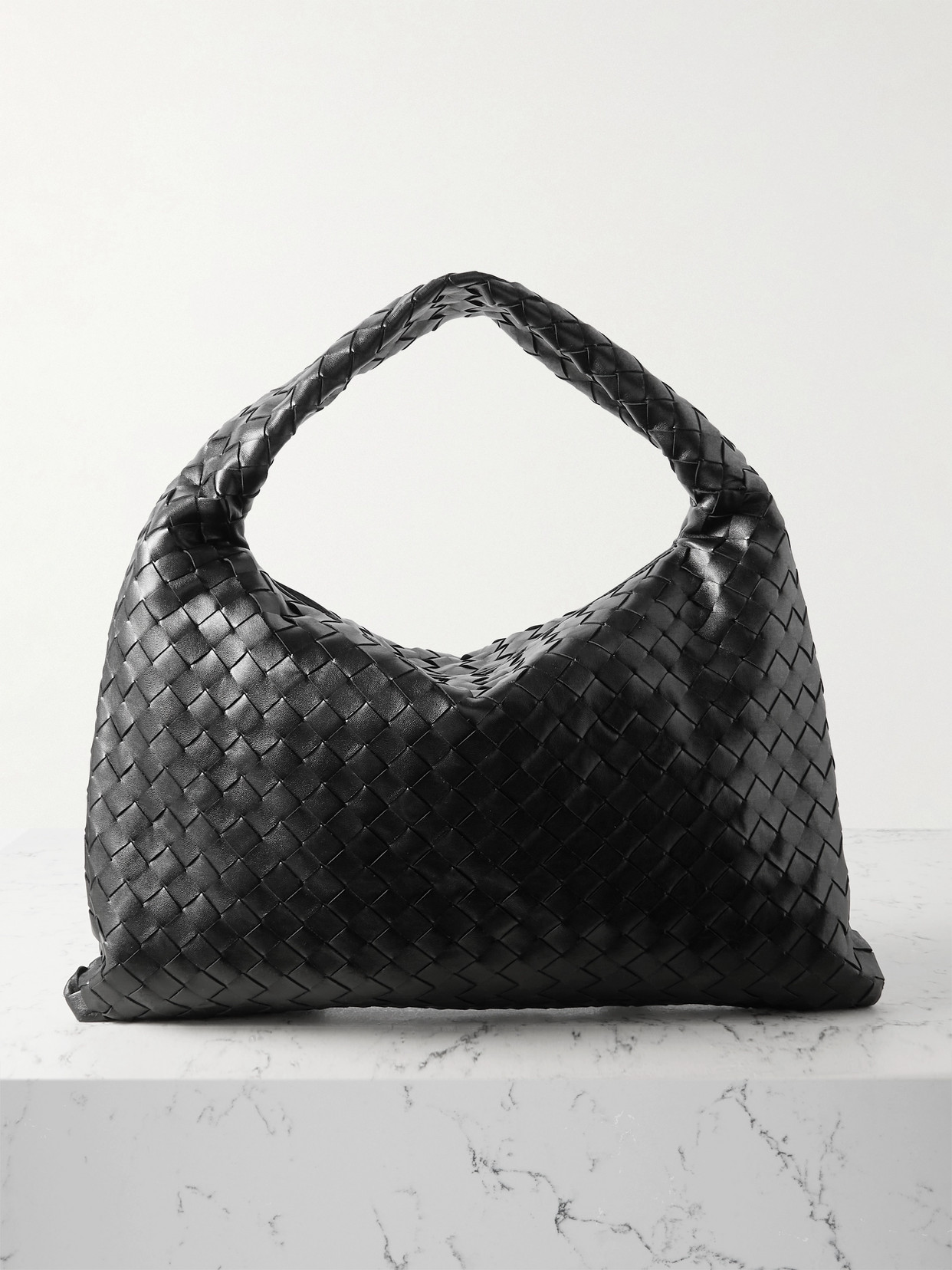 BOTTEGA VENETA HOP SMALL INTRECCIATO LEATHER TOTE