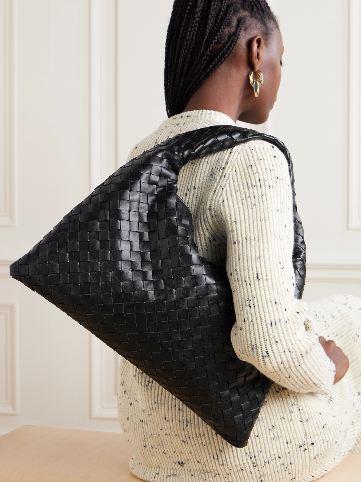 Hop Small Intrecciato Leather Tote