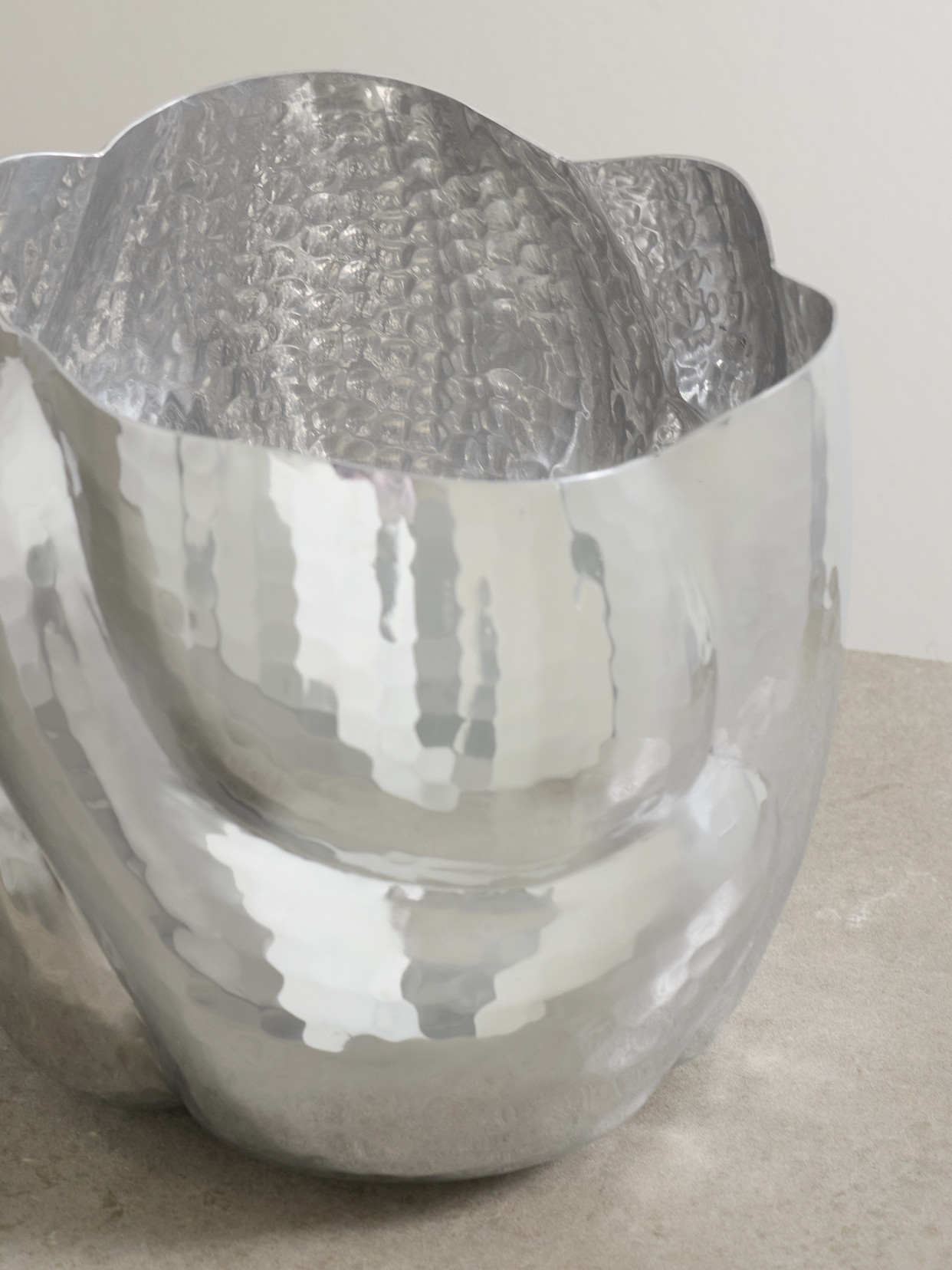 Tom Dixon Cloud Short Aluminum Vase In Silver