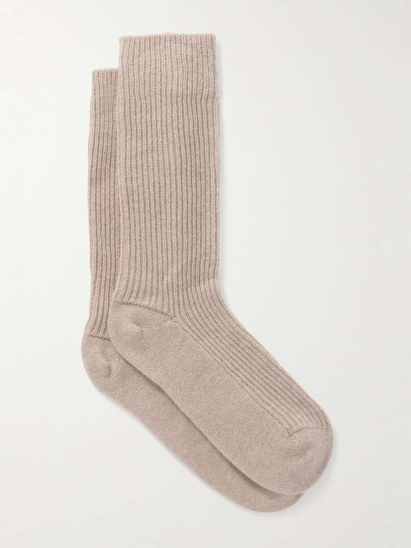 Lisa Yang Zera Ribbed Cashmere Socks
