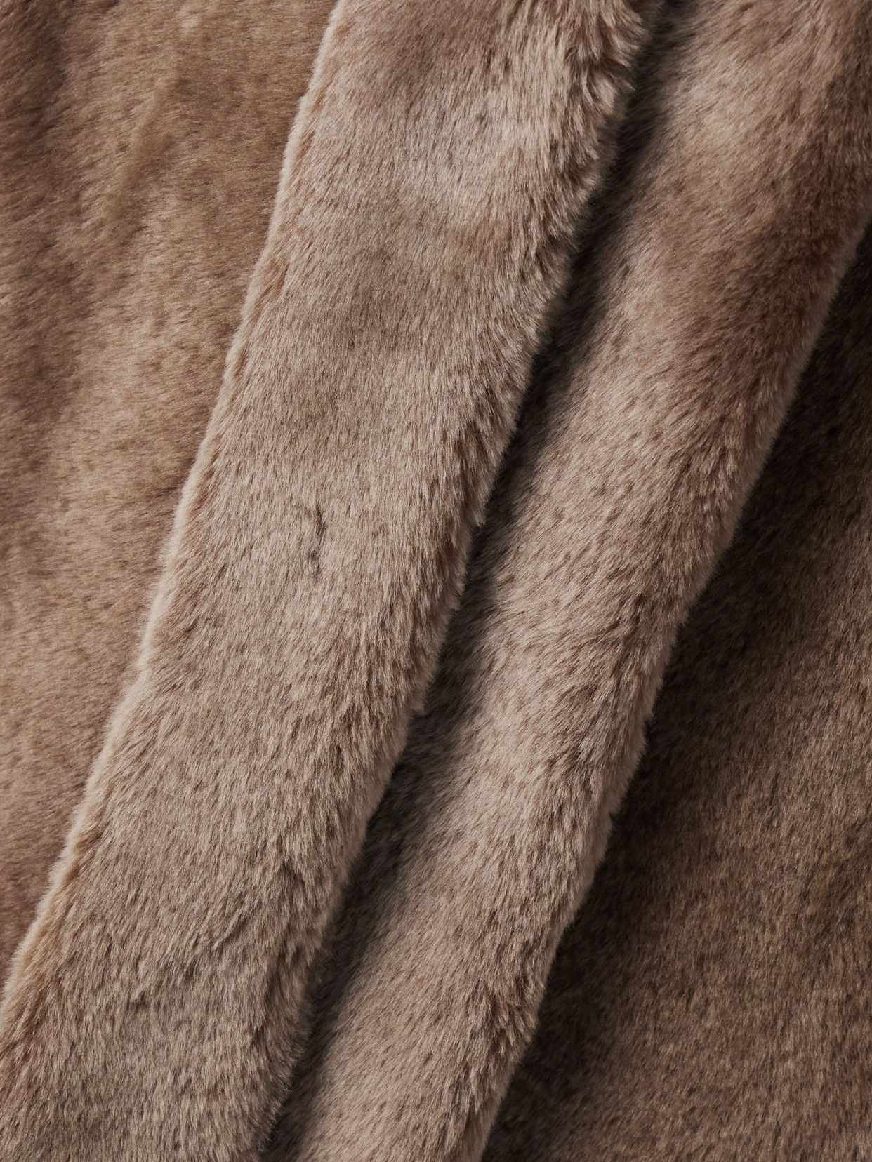 THE ROW LUCJA OVERSIZED BELTED SHEARLING COAT